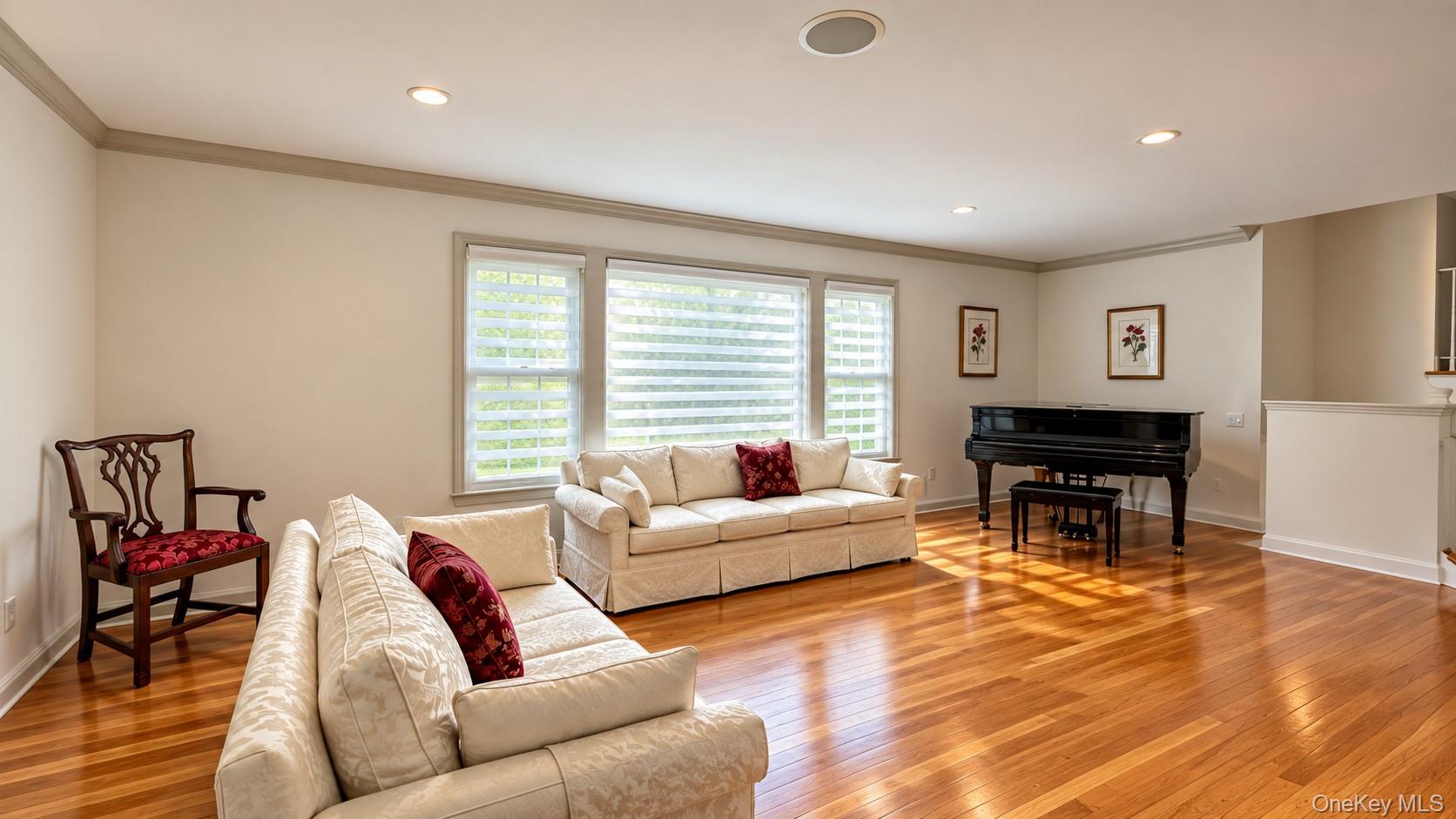 10 Winslow Road Property Photo 6