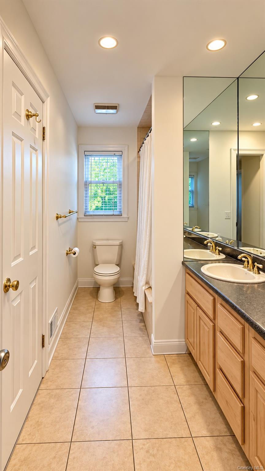 10 Winslow Road Property Photo 23