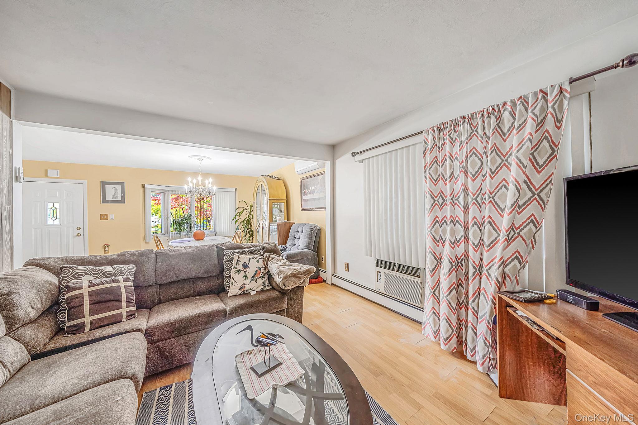 19 Curve Lane Property Photo 2