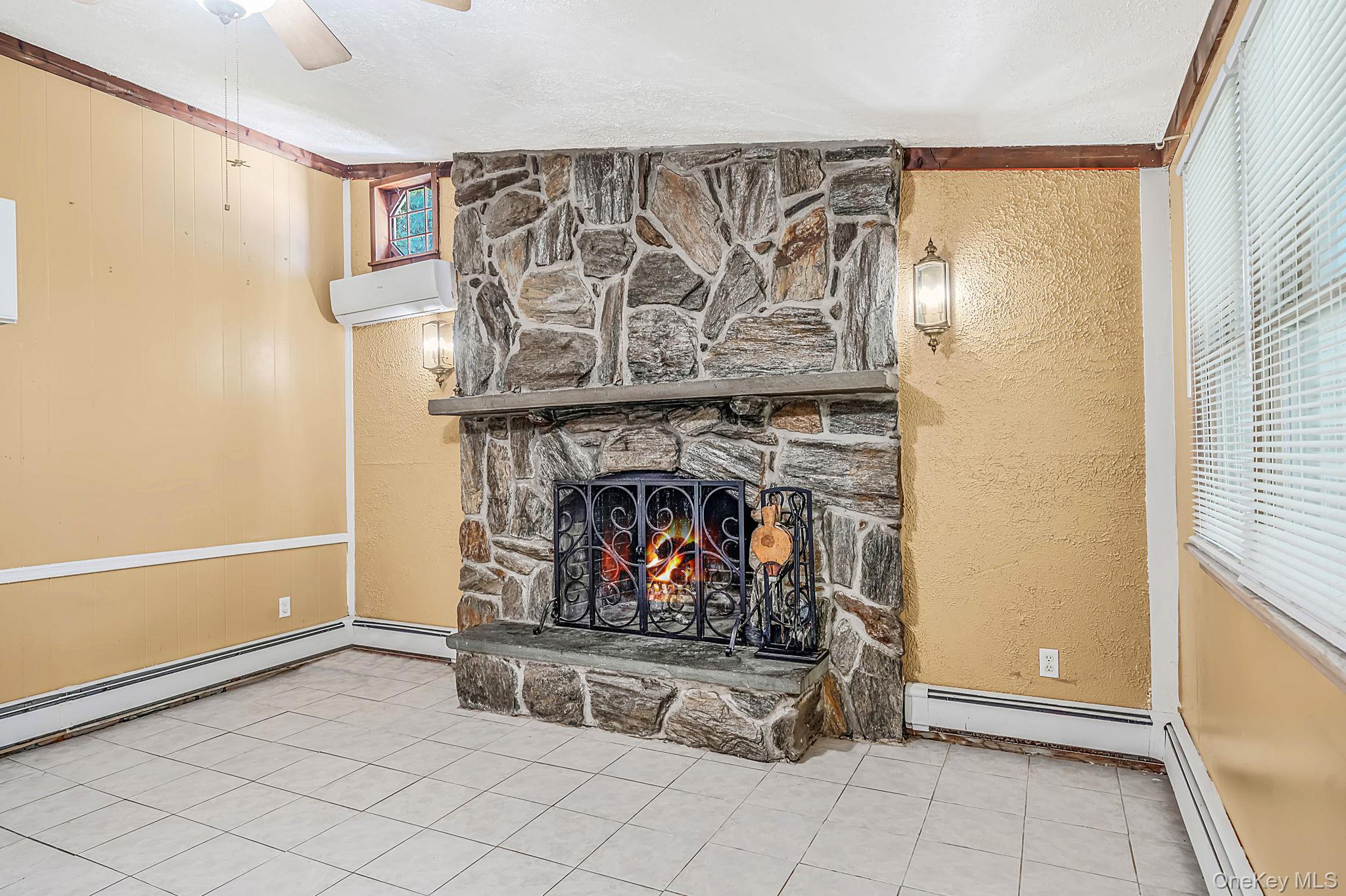 19 Curve Lane Property Photo 14