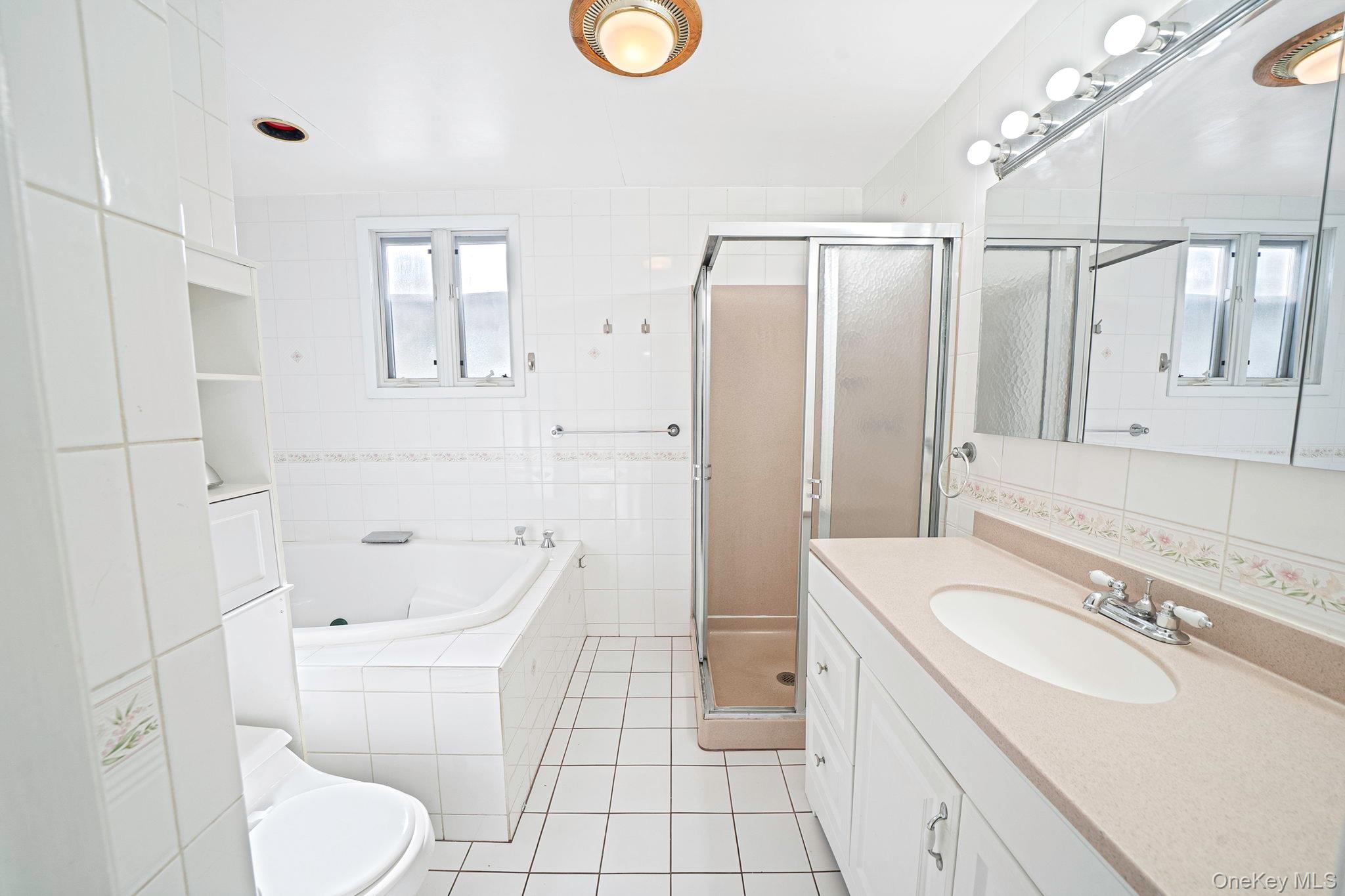 19 Curve Lane Property Photo 17