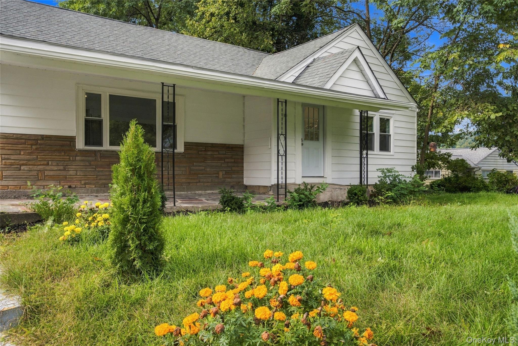 3 Hilltop Drive Property Photo 3