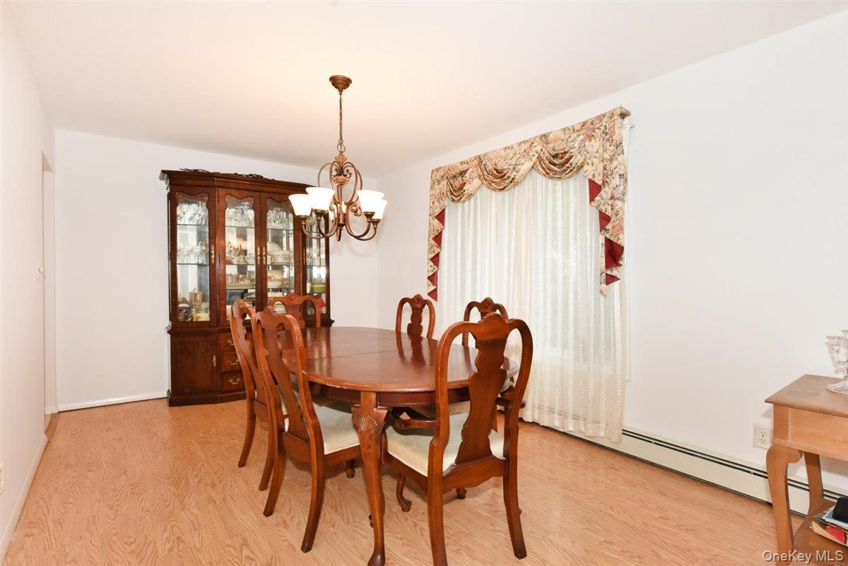 17 Greenvale Drive Property Photo 4