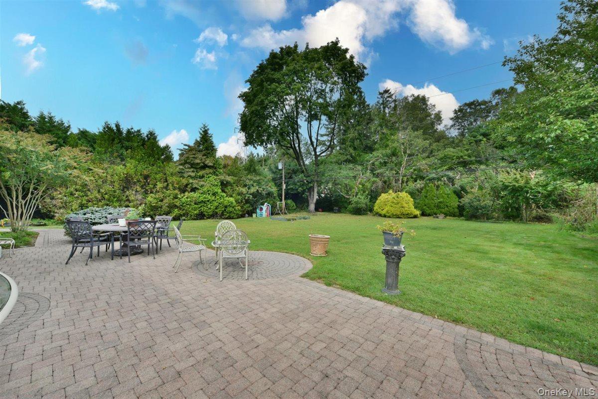 17 Greenvale Drive Property Photo 19