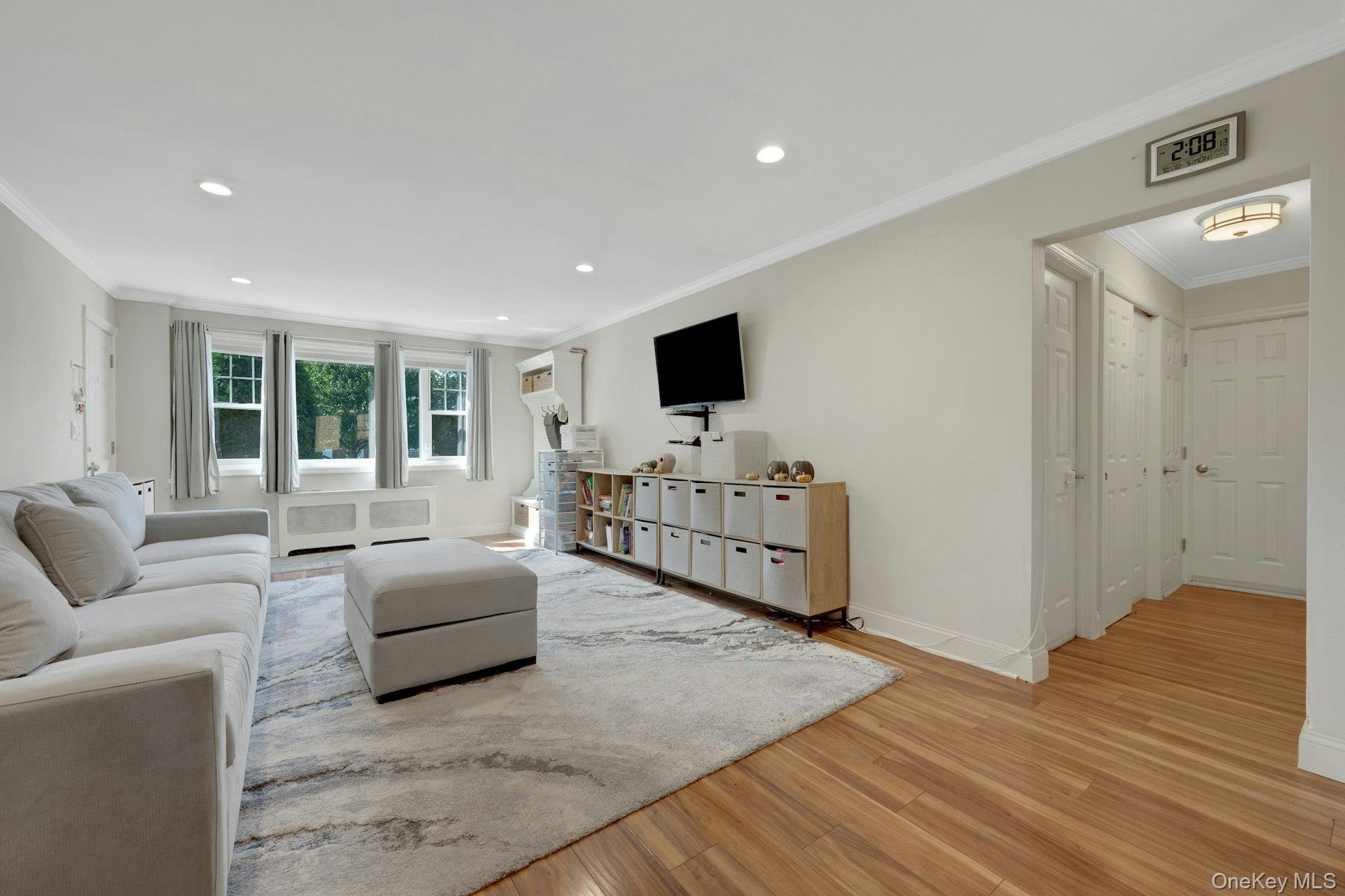 11 Westview Avenue 1-1 Property Photo 4