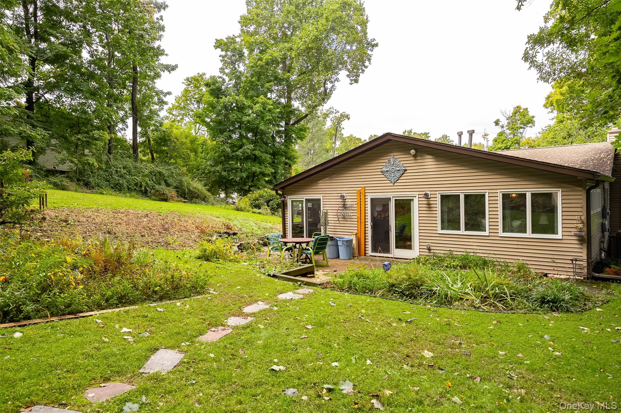 32 Fairview Road Property Photo 5