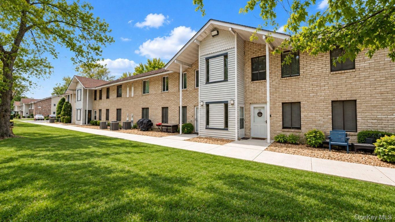 24 Idaho Court 24 Property Photo 2