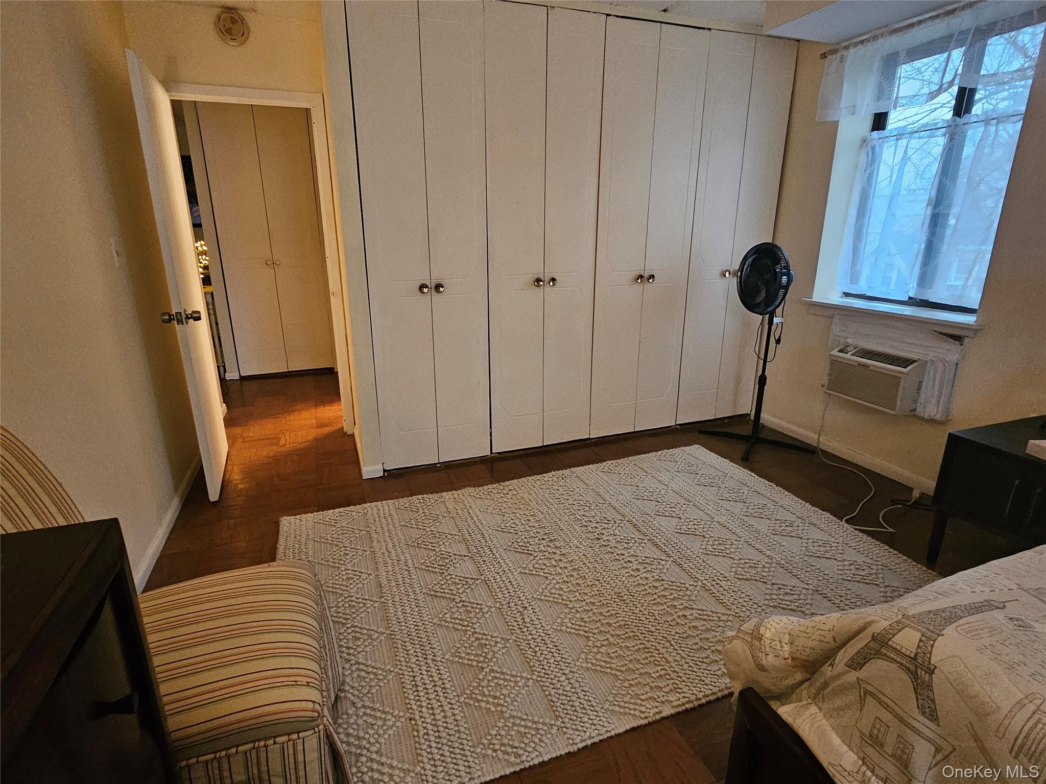 160 Academy Street 3l Property Photo 8