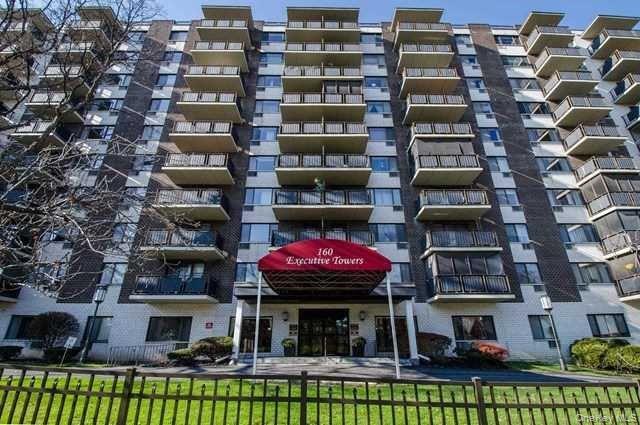 160 Academy Street 3l Property Photo 13