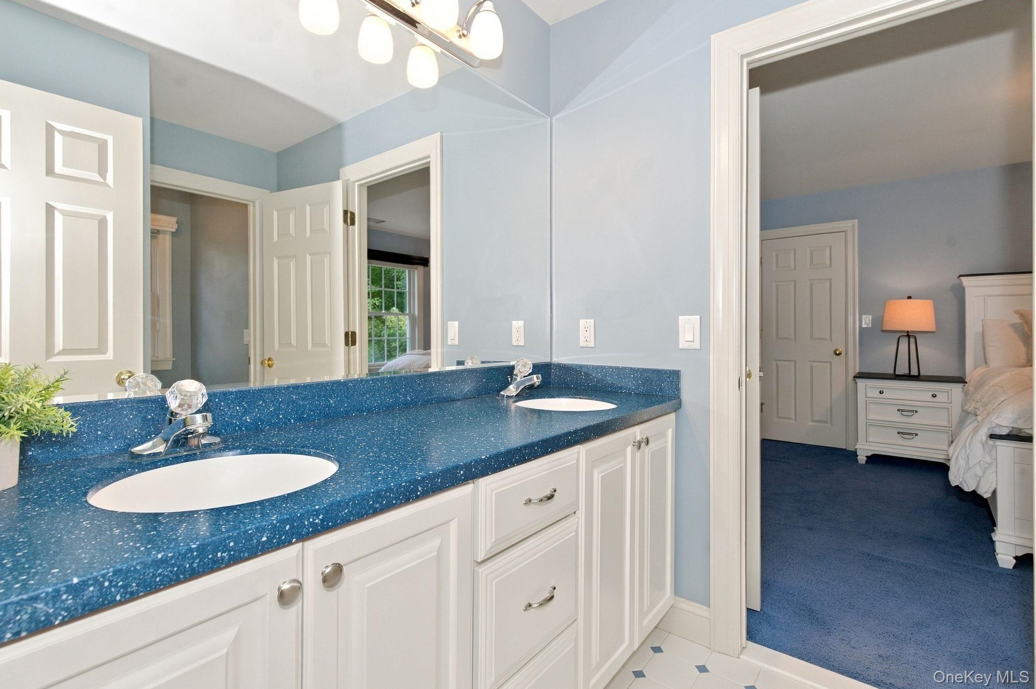 136 Dorchester Drive Property Photo 22