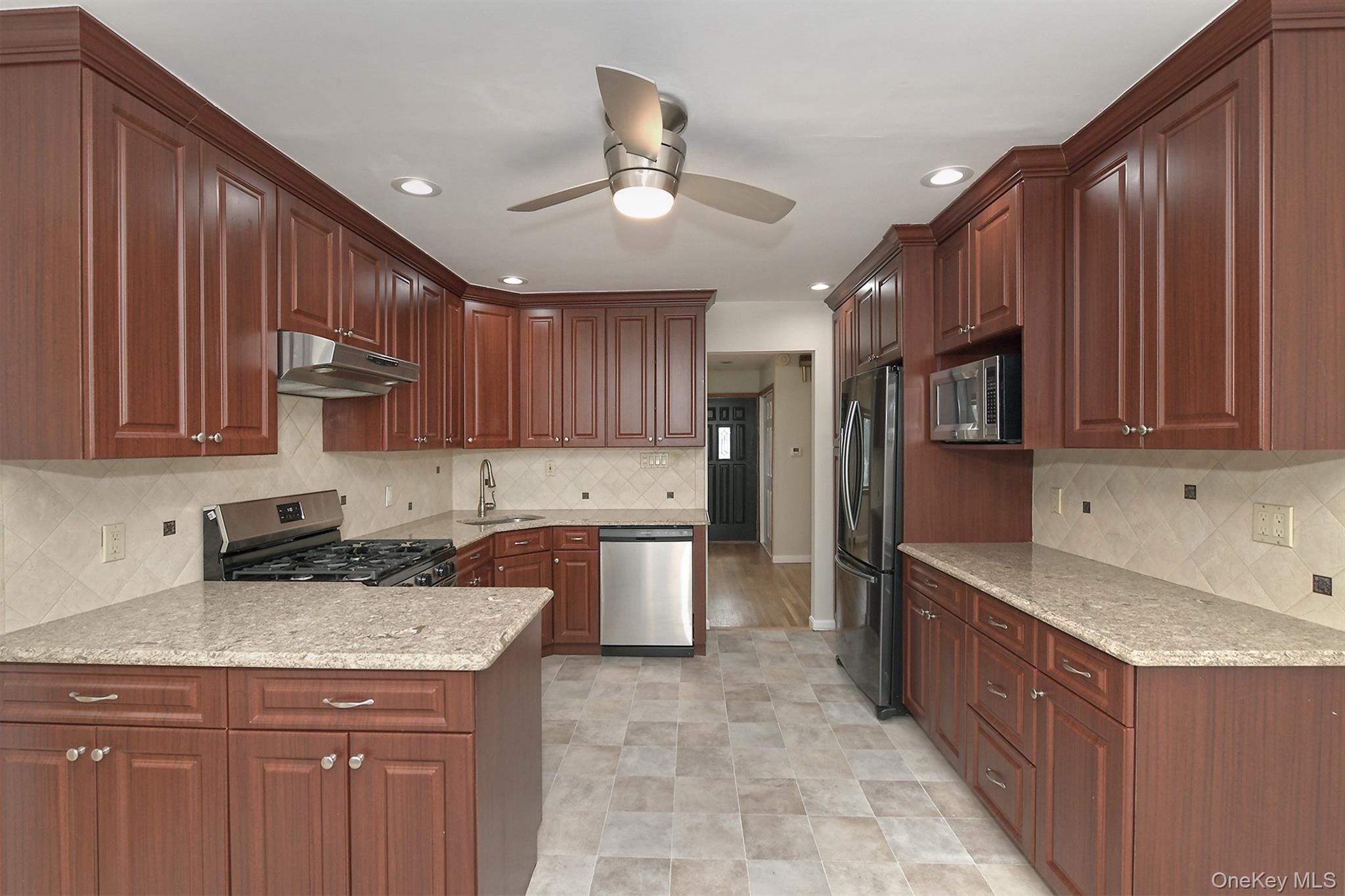 5 Robin Court Property Photo 15