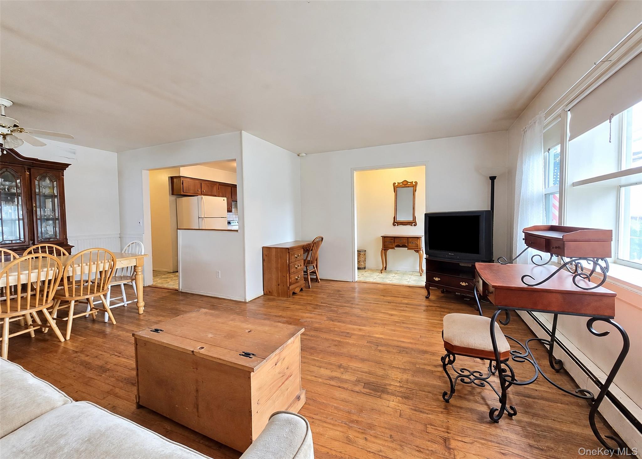 90 Robinwood Drive Property Photo 3