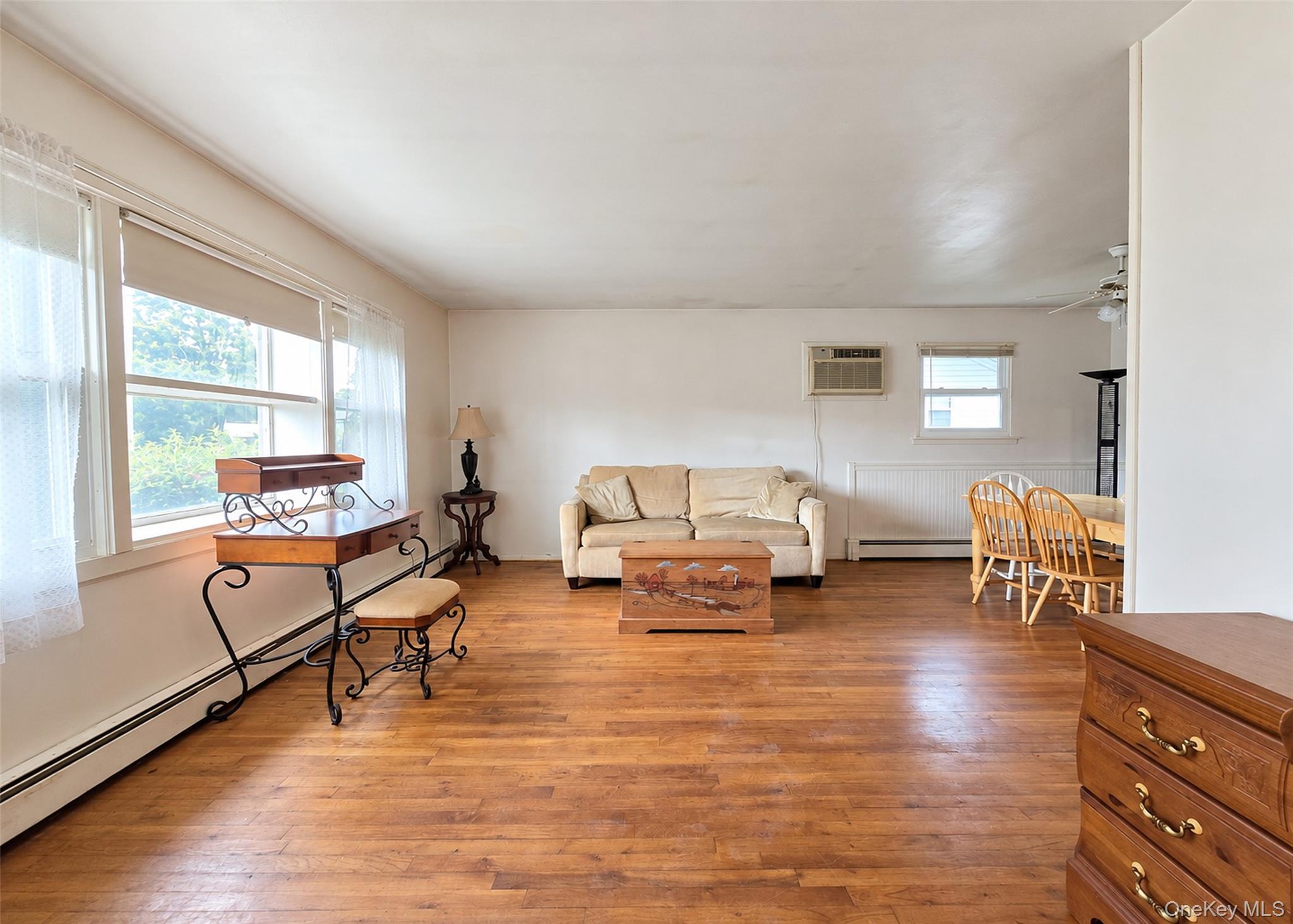 90 Robinwood Drive Property Photo 4