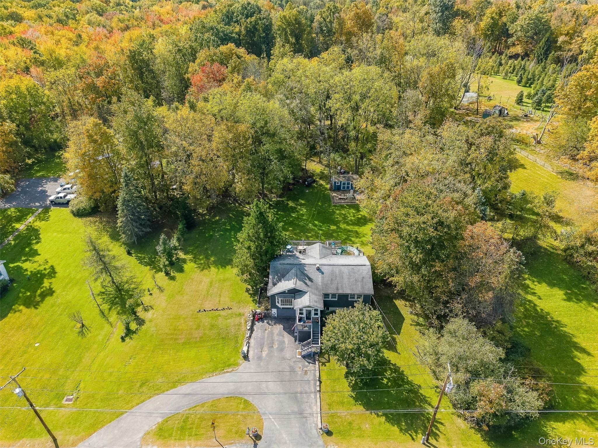 311 Howells Road Property Photo 2