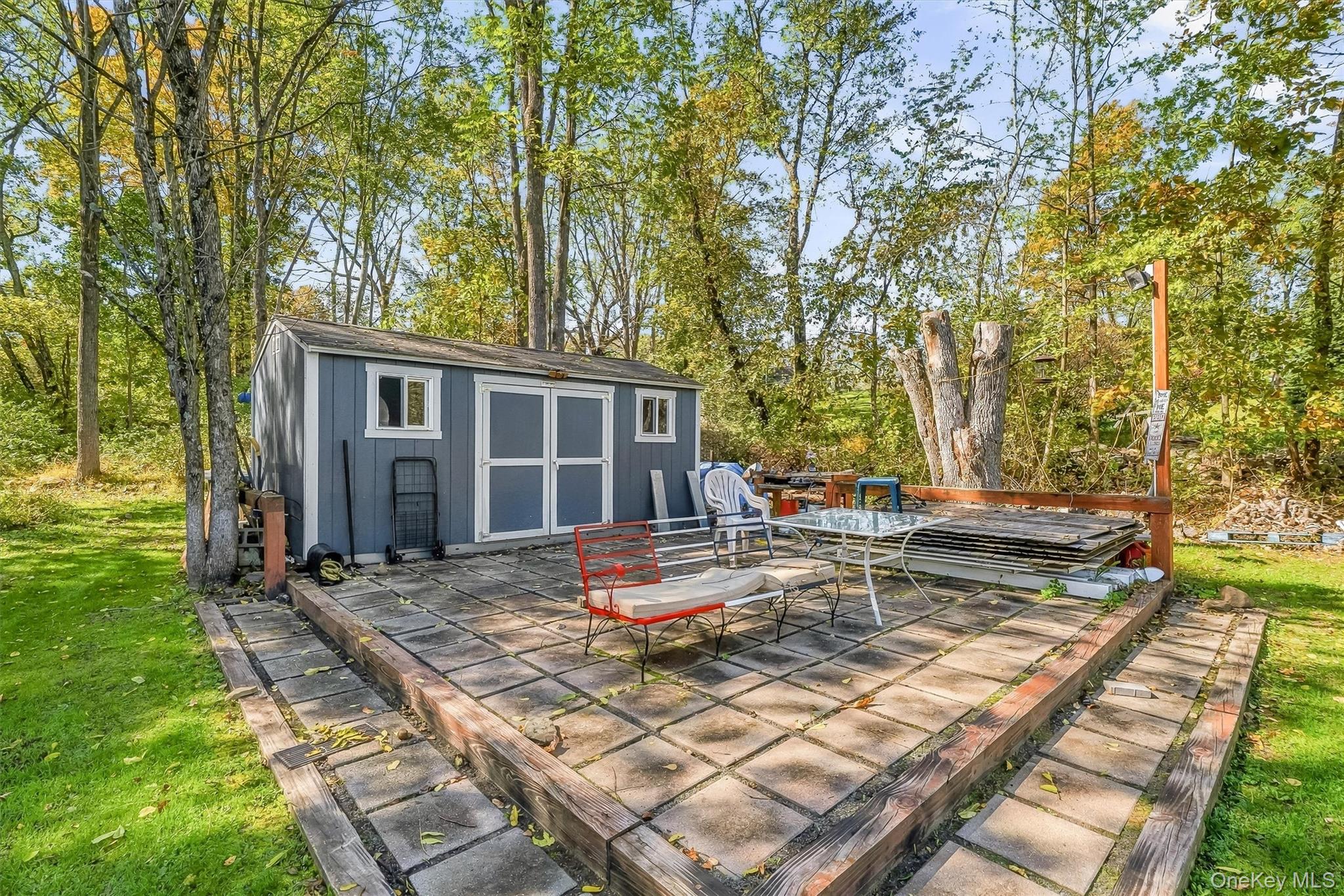 311 Howells Road Property Photo 32