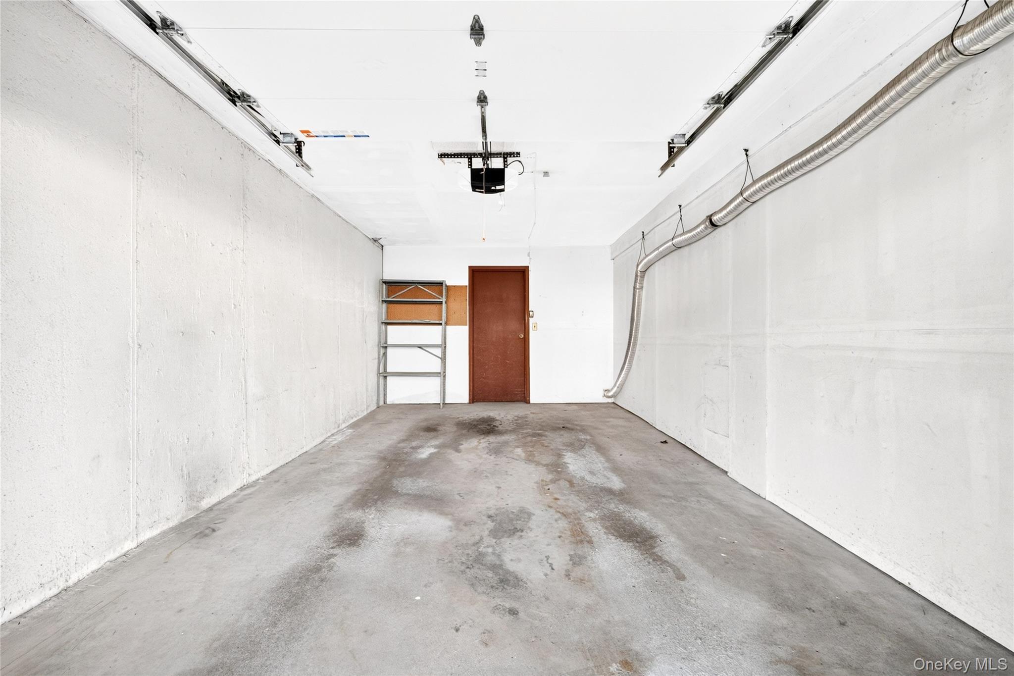 284 Parkside Drive Property Photo 33