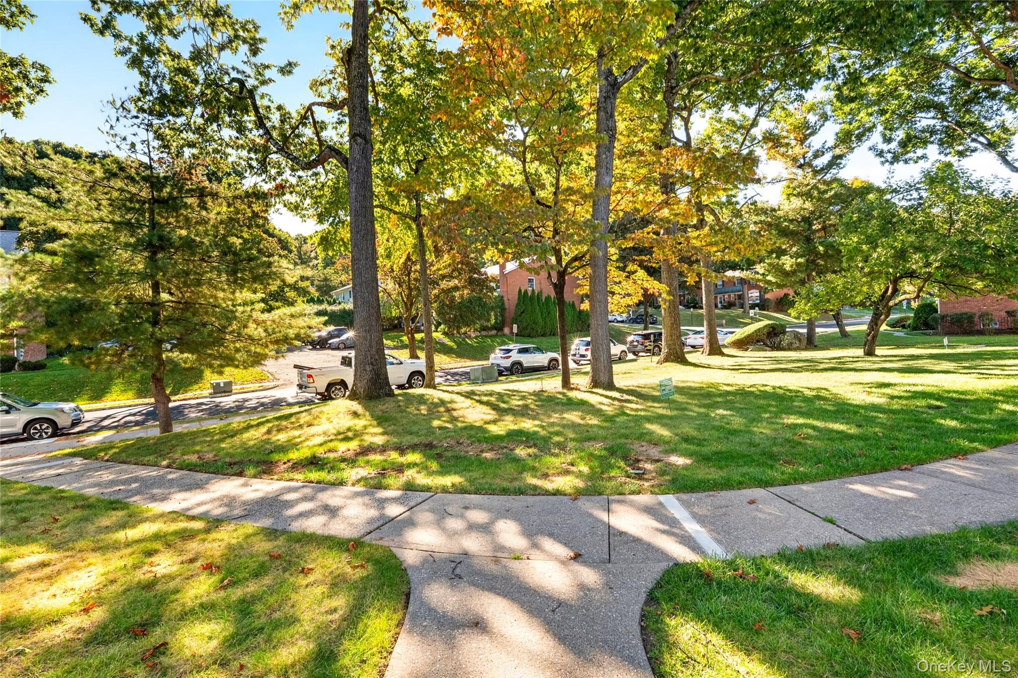 284 Parkside Drive Property Photo 35