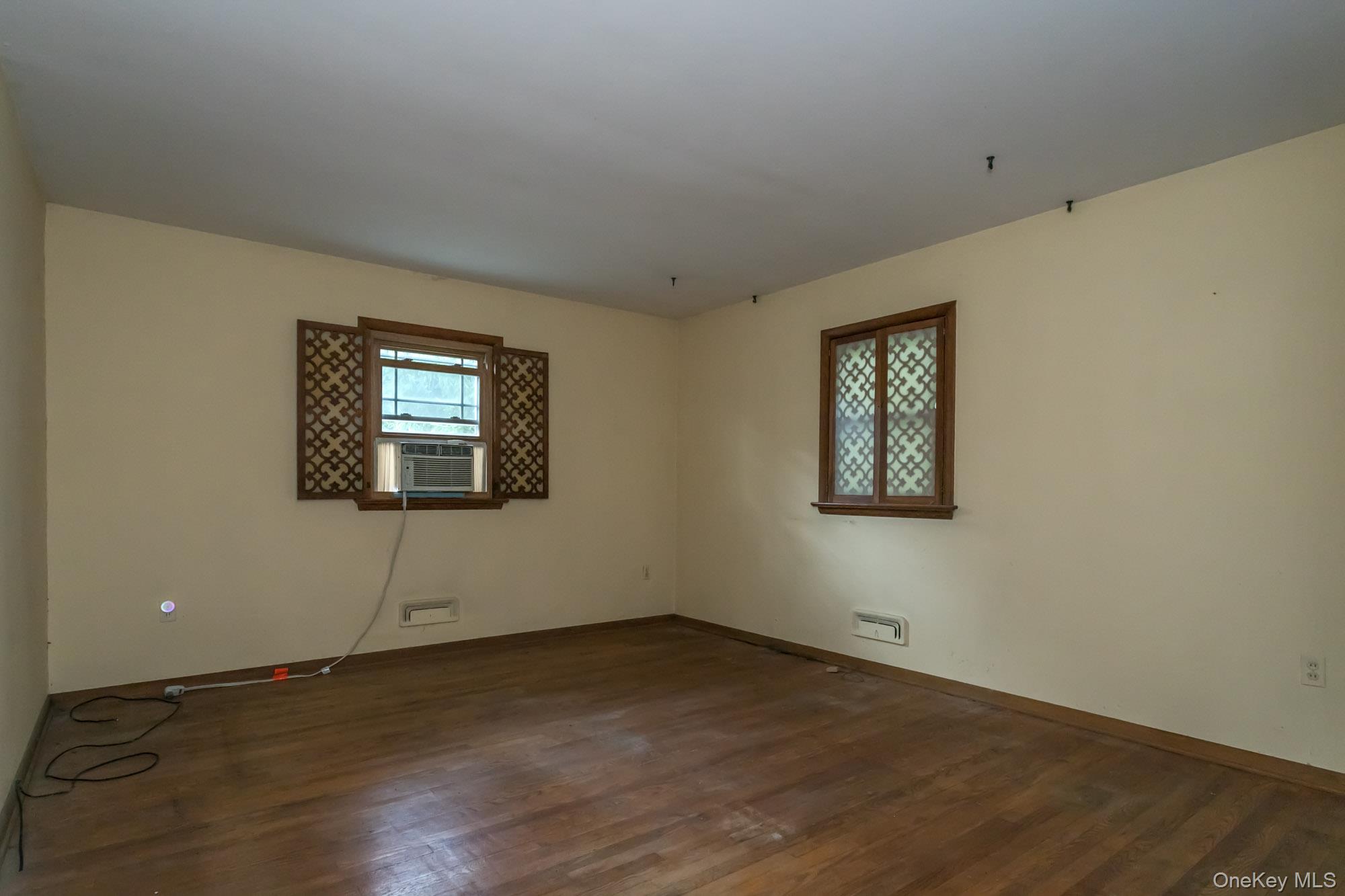 8 Crescent Avenue Property Photo 9