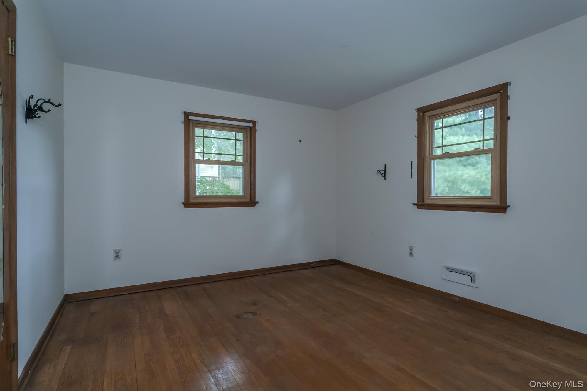 8 Crescent Avenue Property Photo 11