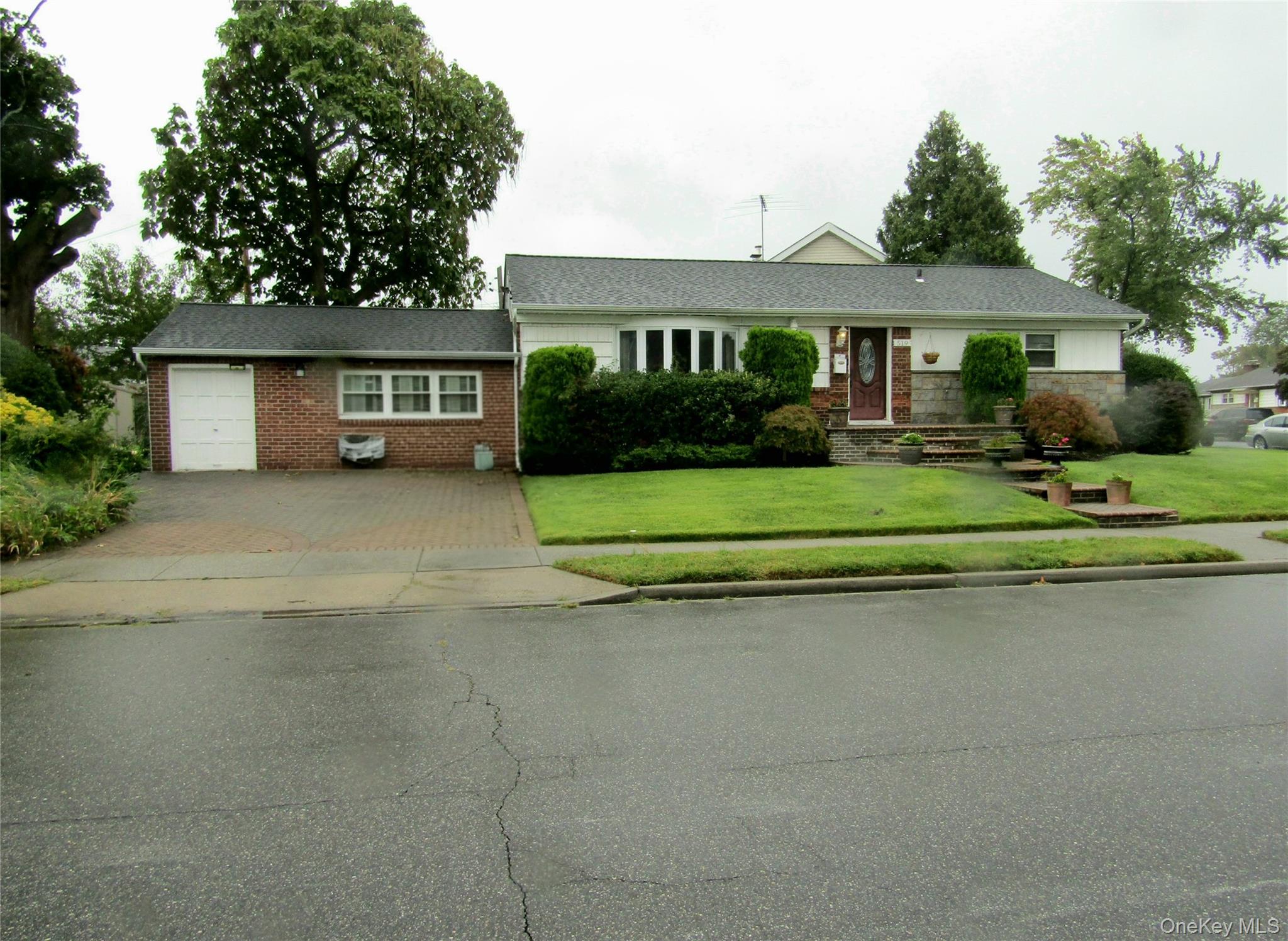 519 Bieling Road Property Photo 1