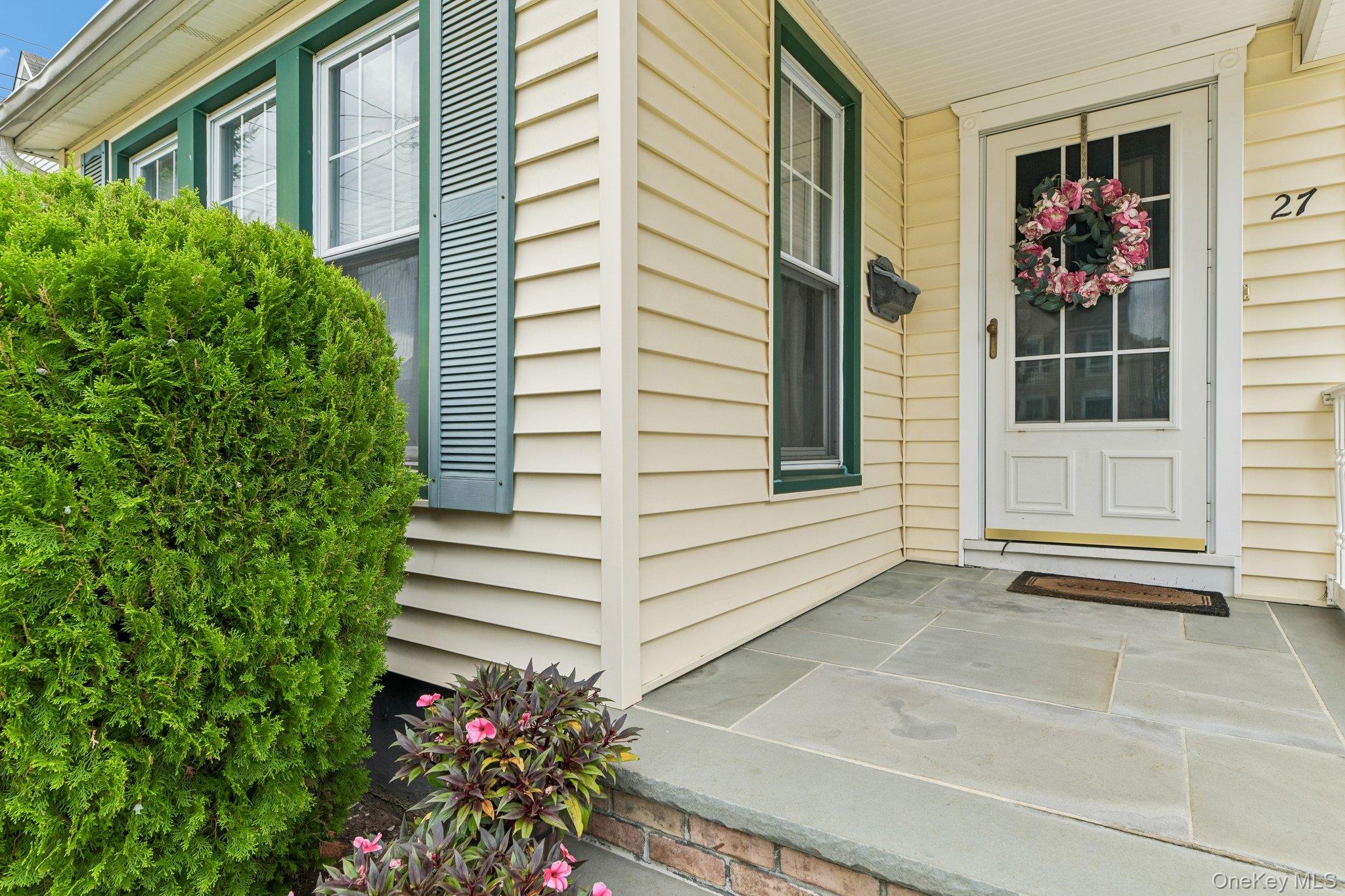27 Juniper Avenue Property Photo 3