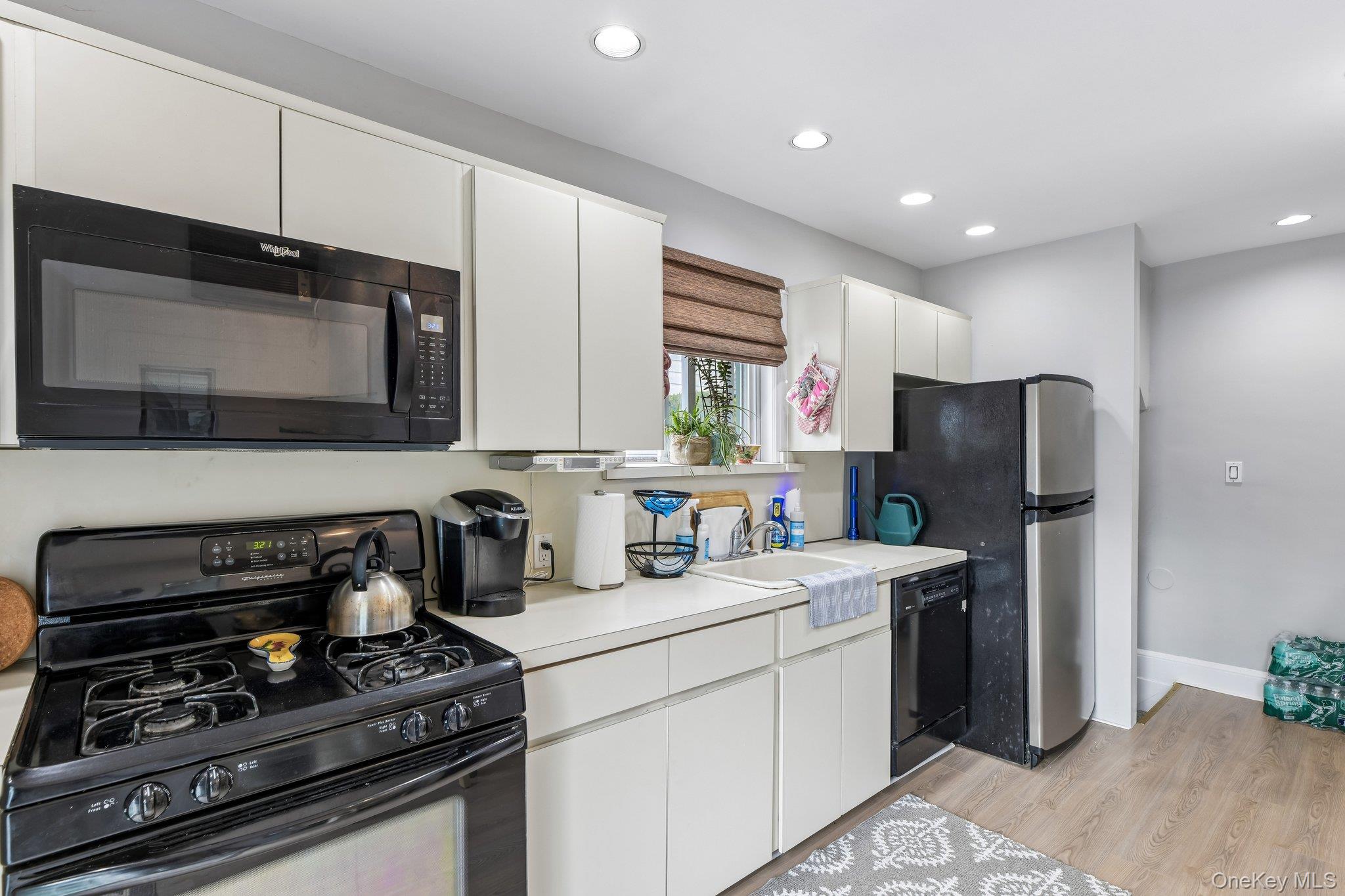 27 Juniper Avenue Property Photo 10