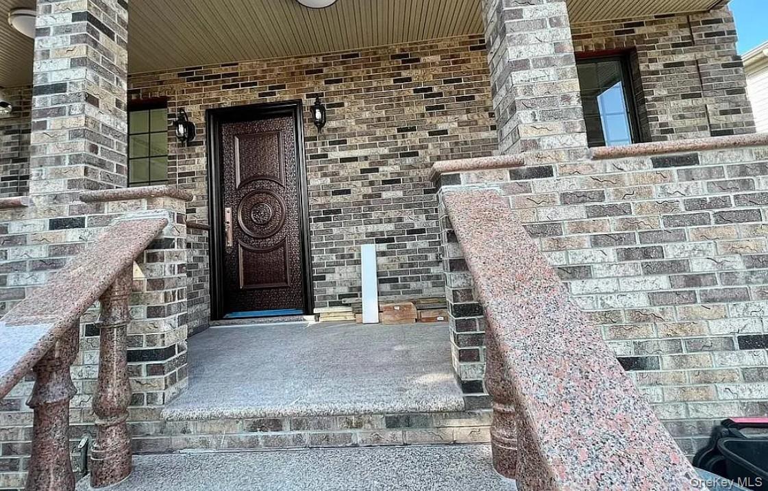 6139 231st Street Property Photo 5