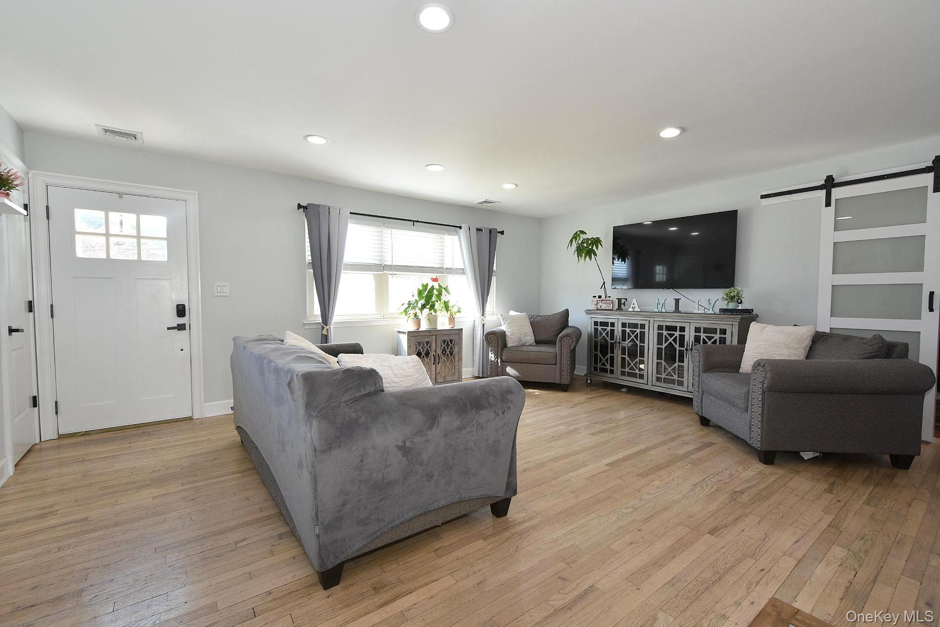33 Jarvin Road Property Photo 5