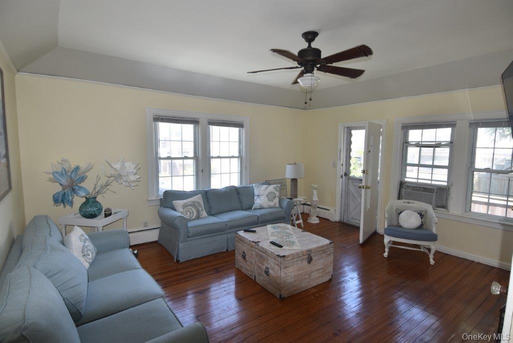 36 Trenton Avenue Property Photo 14