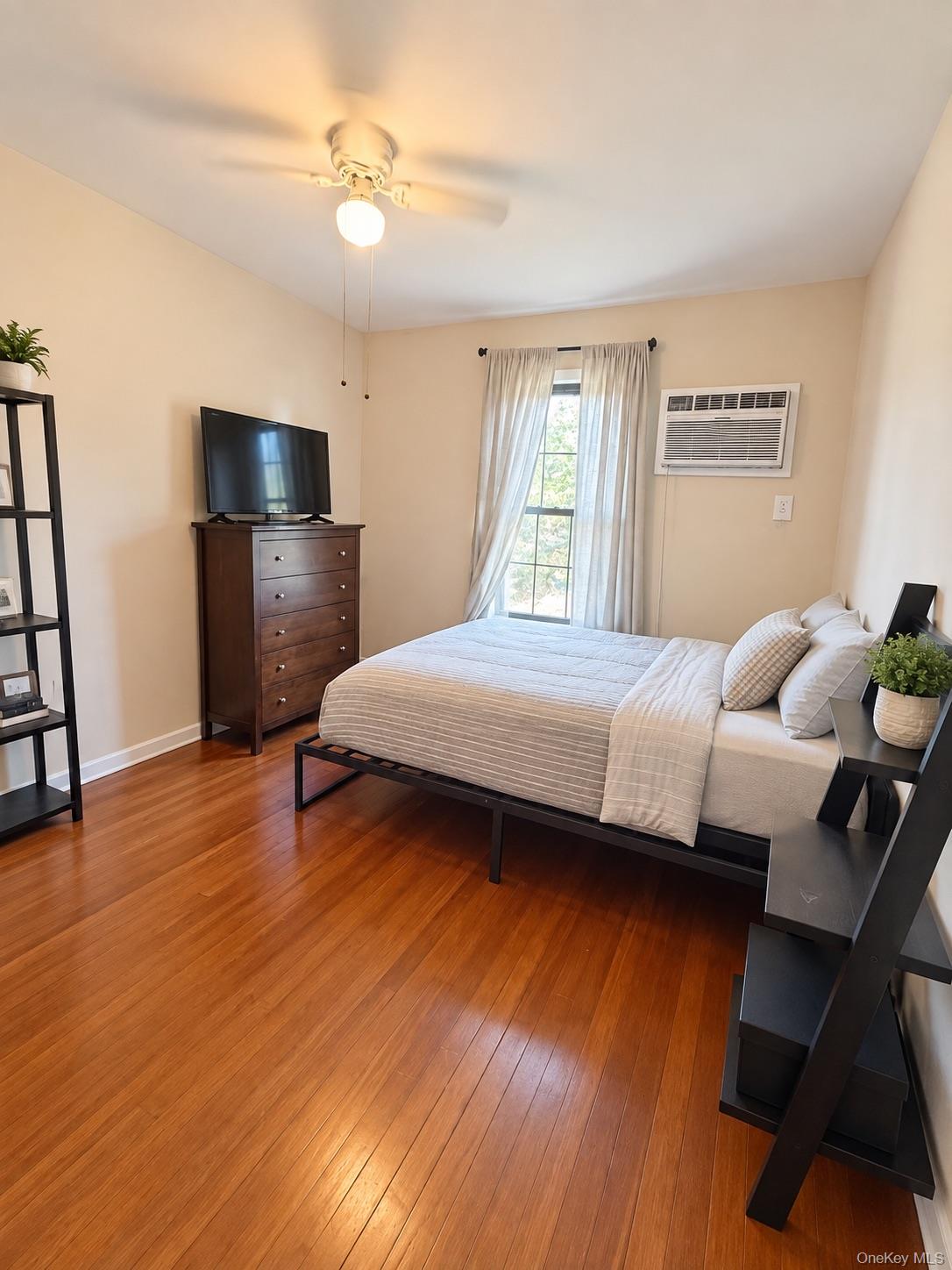 10 Barclay Street Property Photo 3