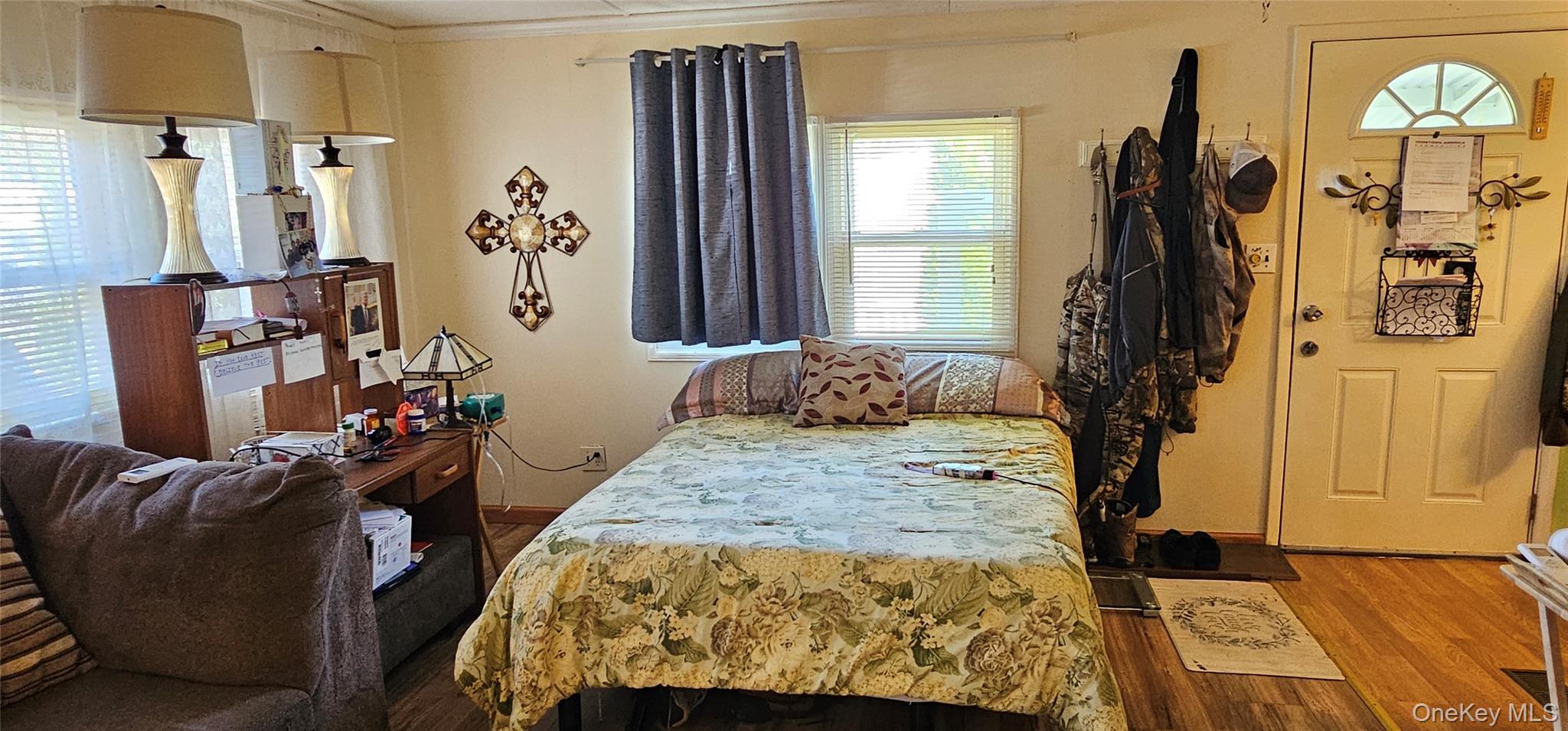 703 Fresh Pond Avenue 101 Property Photo 6