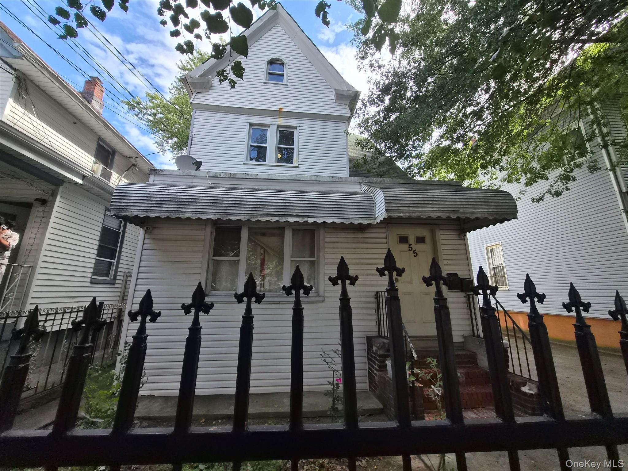 55 Richmond Street Property Photo 1