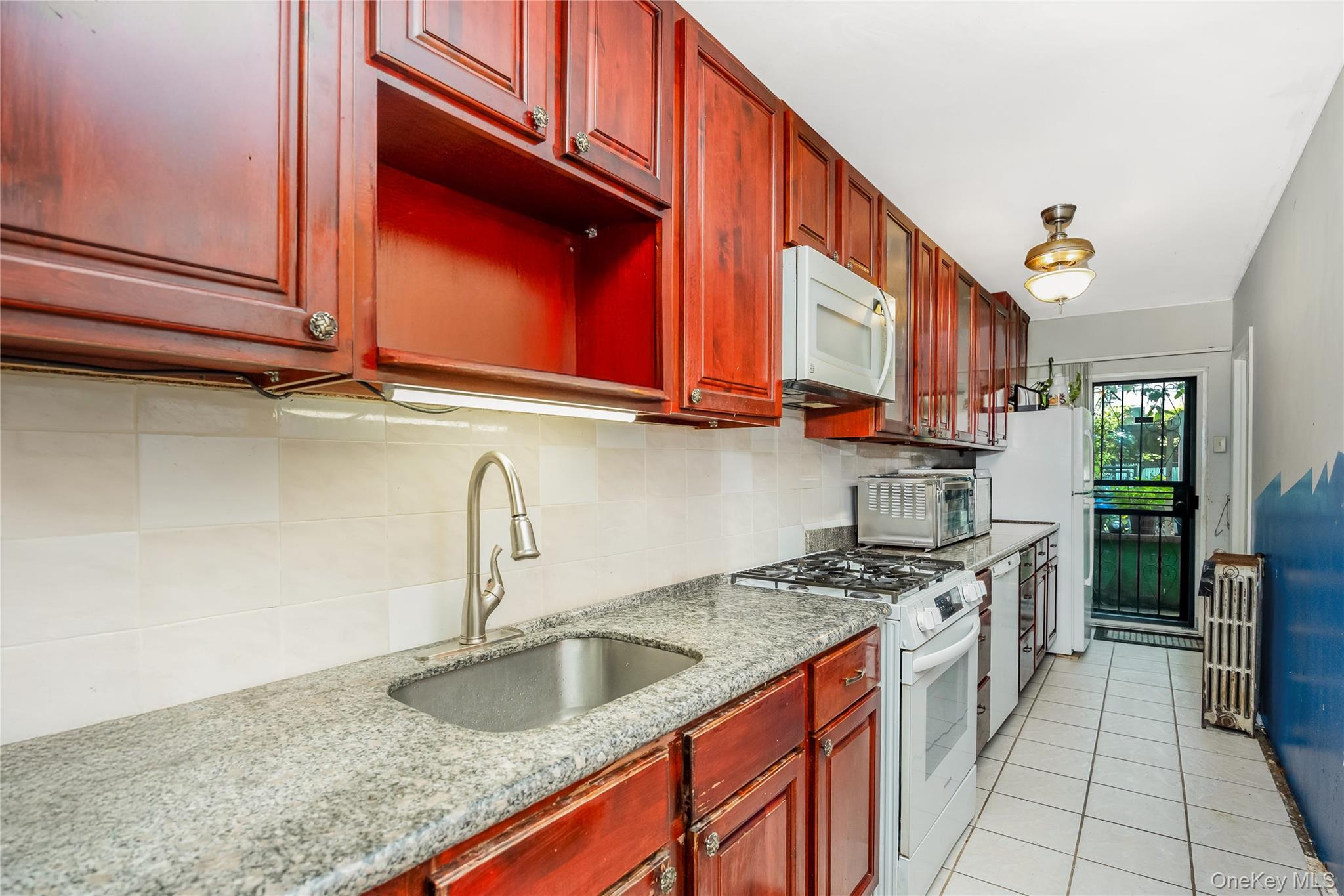 150 Norwood Avenue Property Photo 8