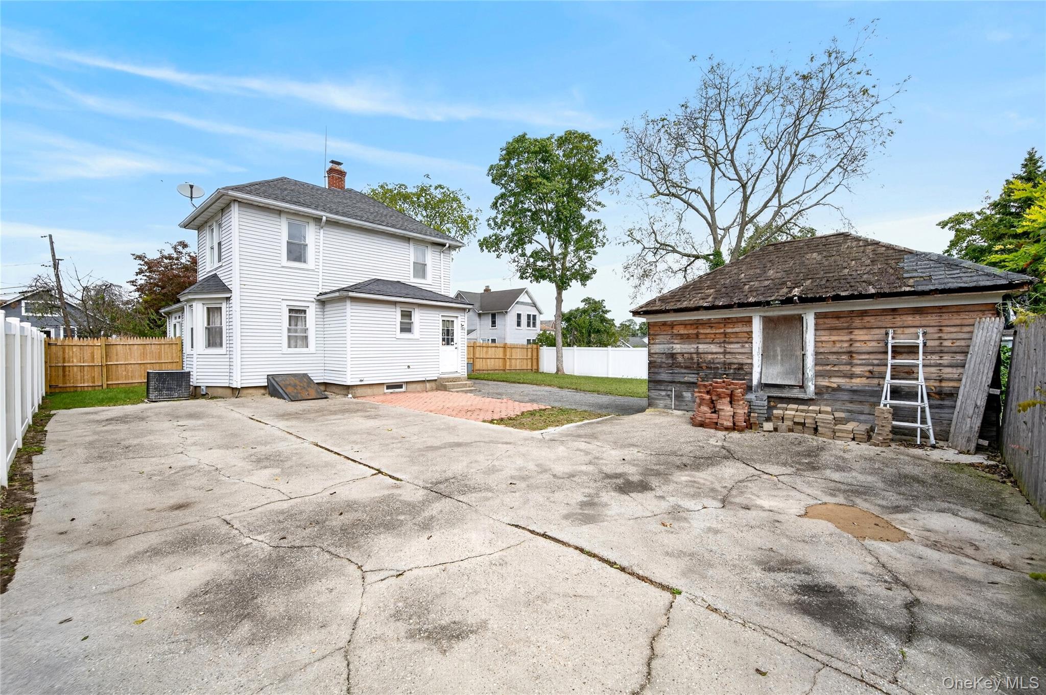 8 Juliet Street Property Photo 26