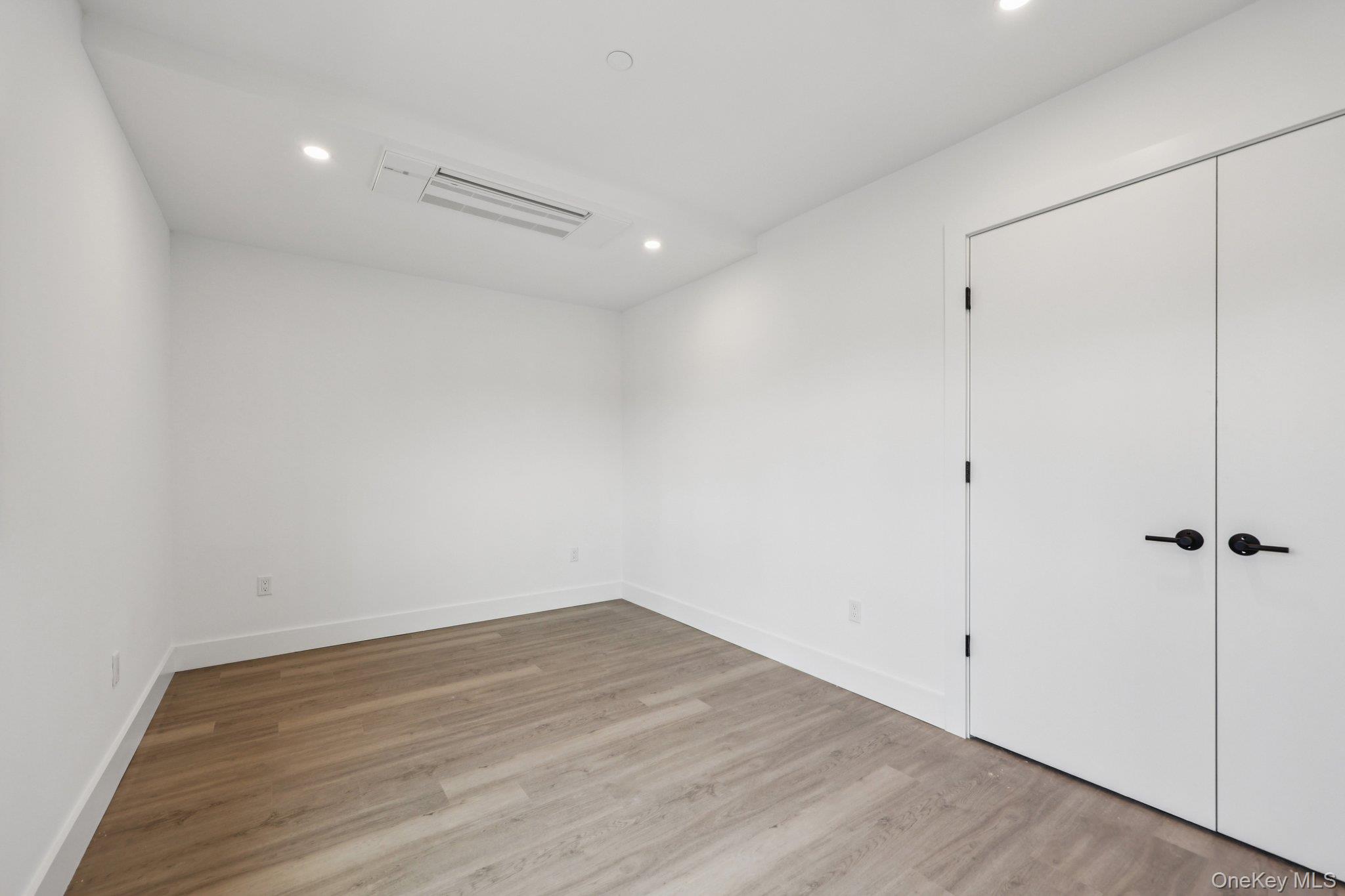 325 Manville Road 201 Property Photo 24