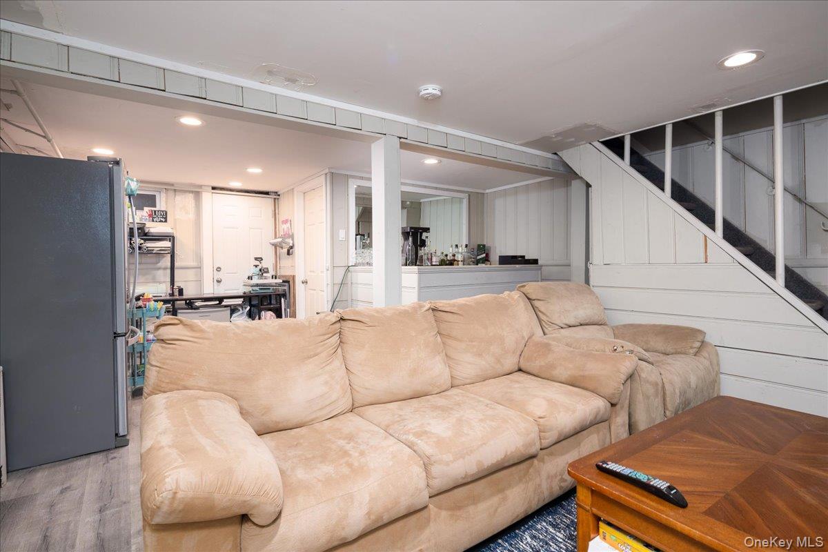 621 N Fulton Avenue Property Photo 15