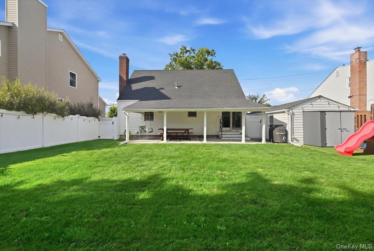 67 Raff Avenue Property Photo 27