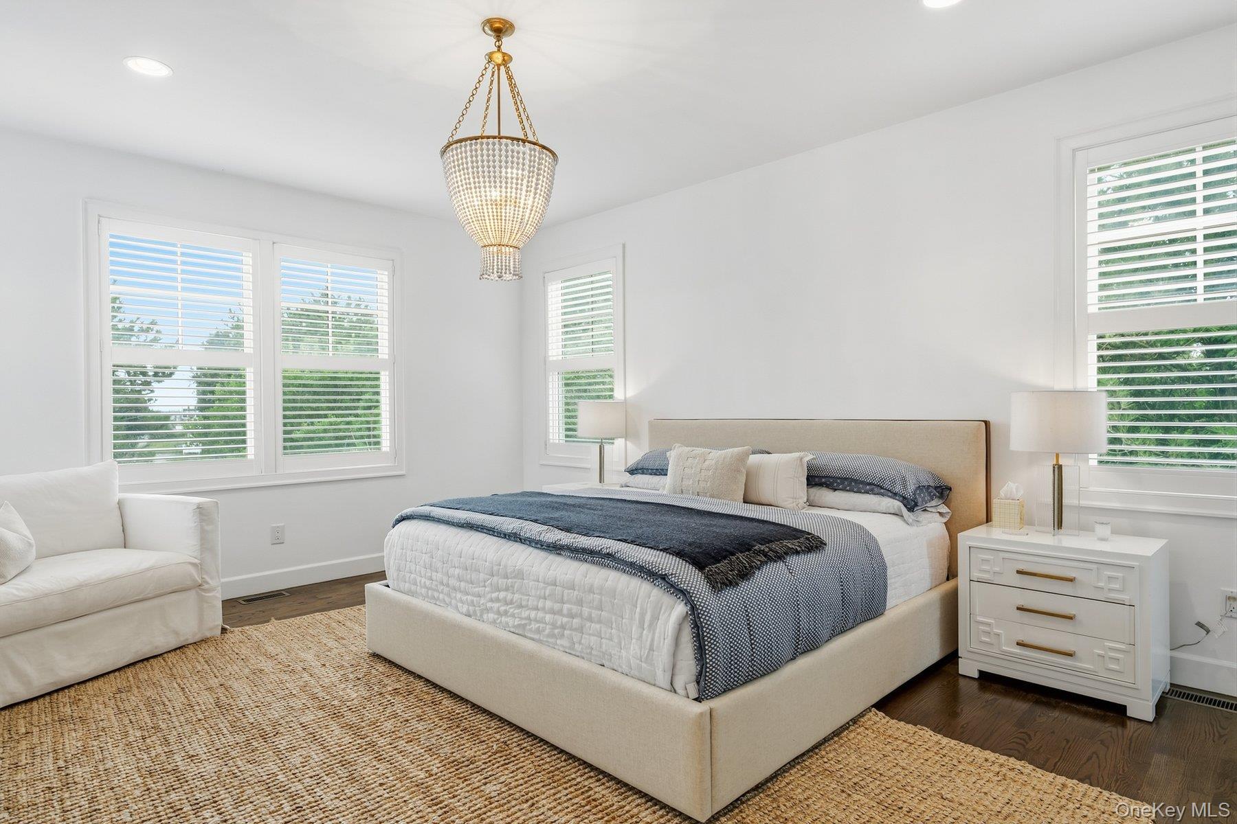 824 Dune Road Property Photo 11