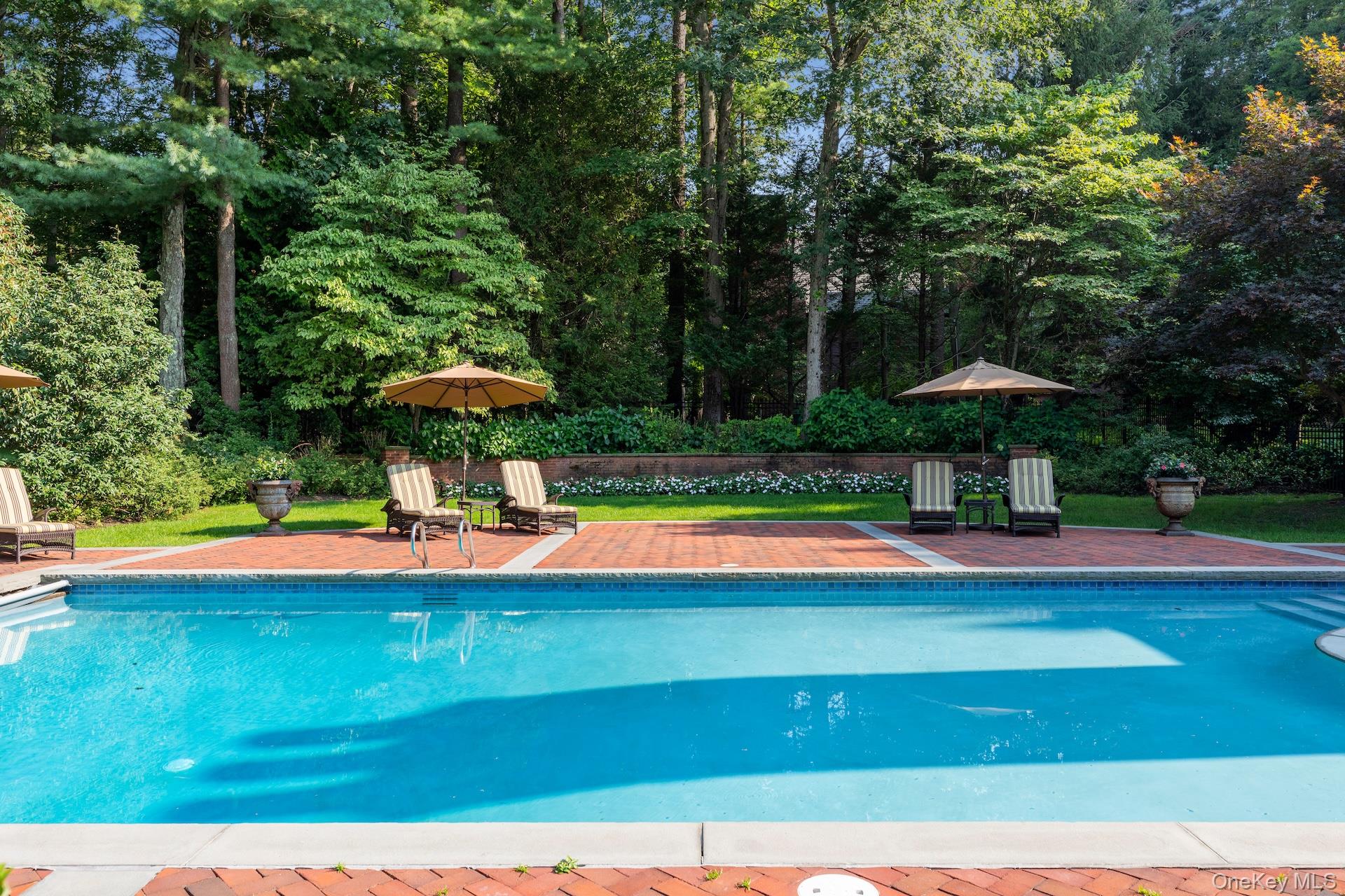 39 Chestnut Hill Drive Property Photo 40