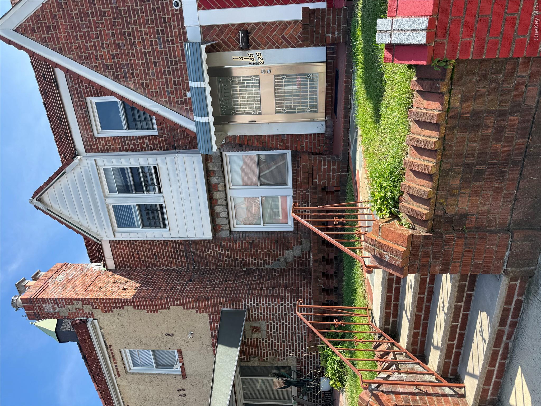 13145 225th Street Property Photo 1