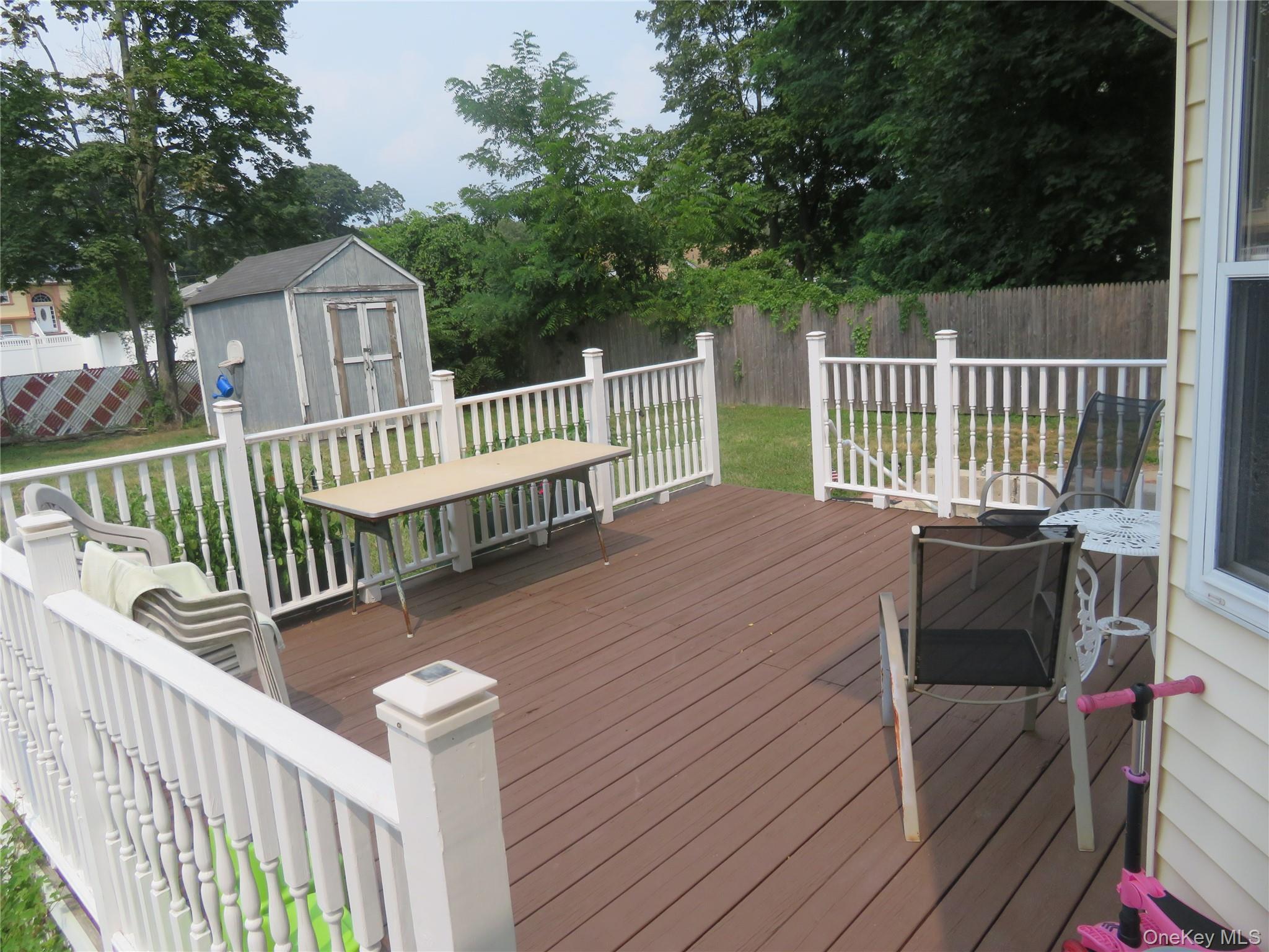 9 Palfrey Streets B Property Photo 2