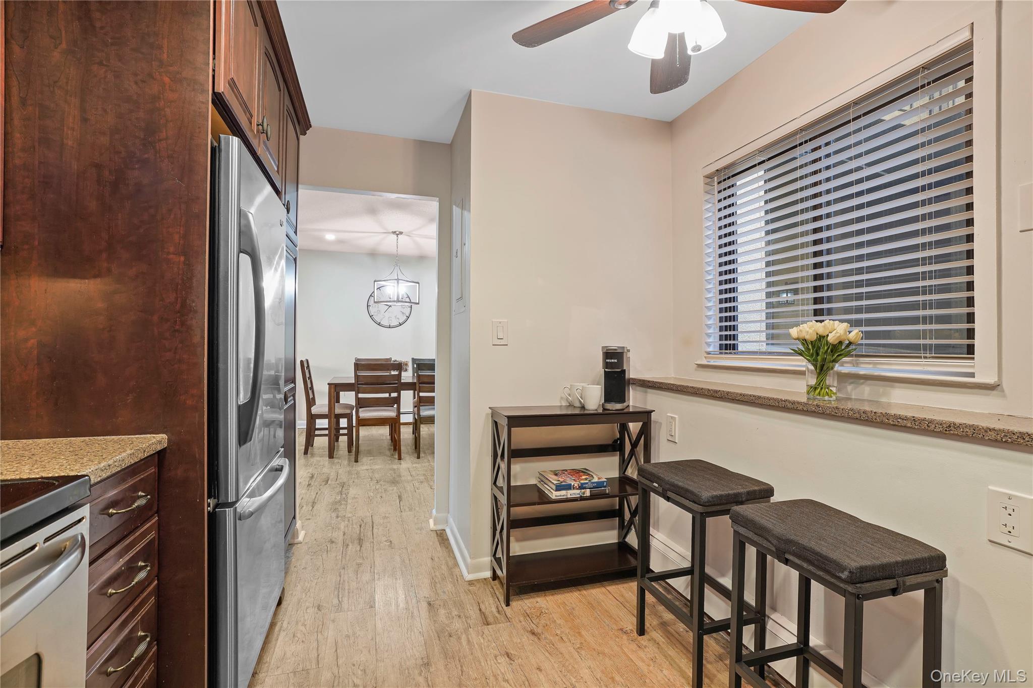 7 Granada Crescent 2 Property Photo 11