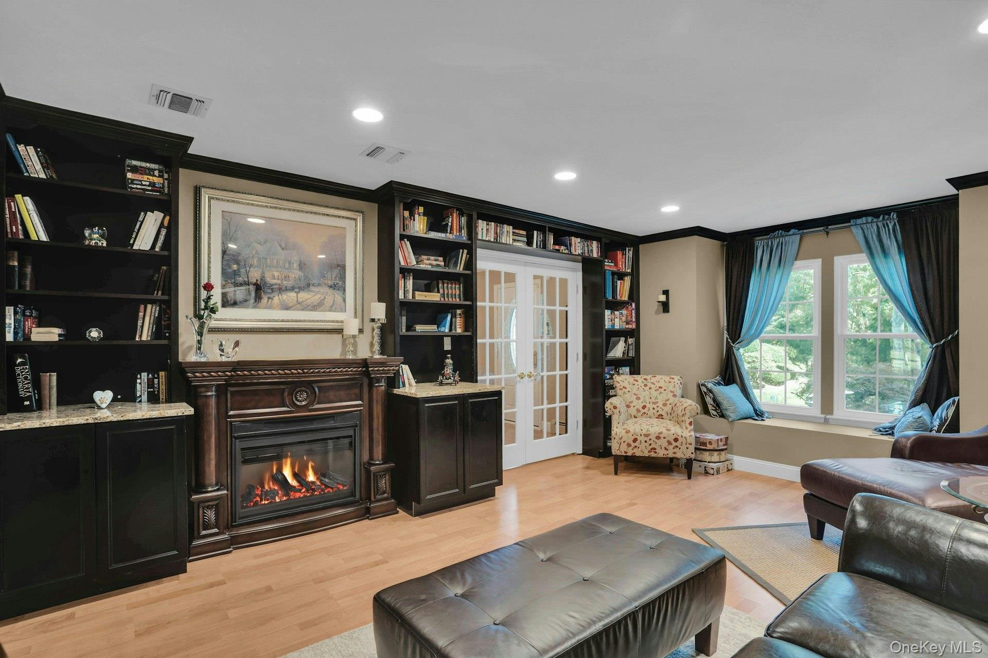 43 Stonehurst Lane Property Photo 11