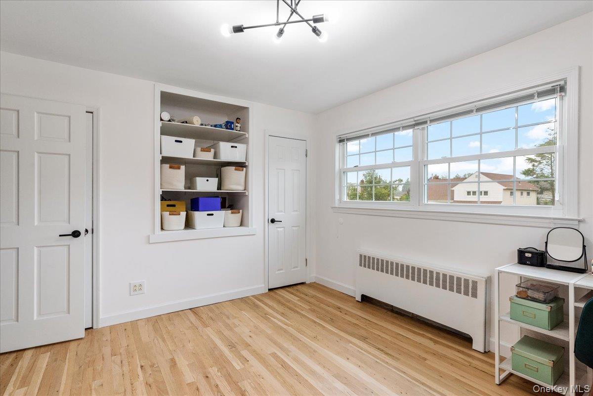 25 Marilyn Boulevard Property Photo 16