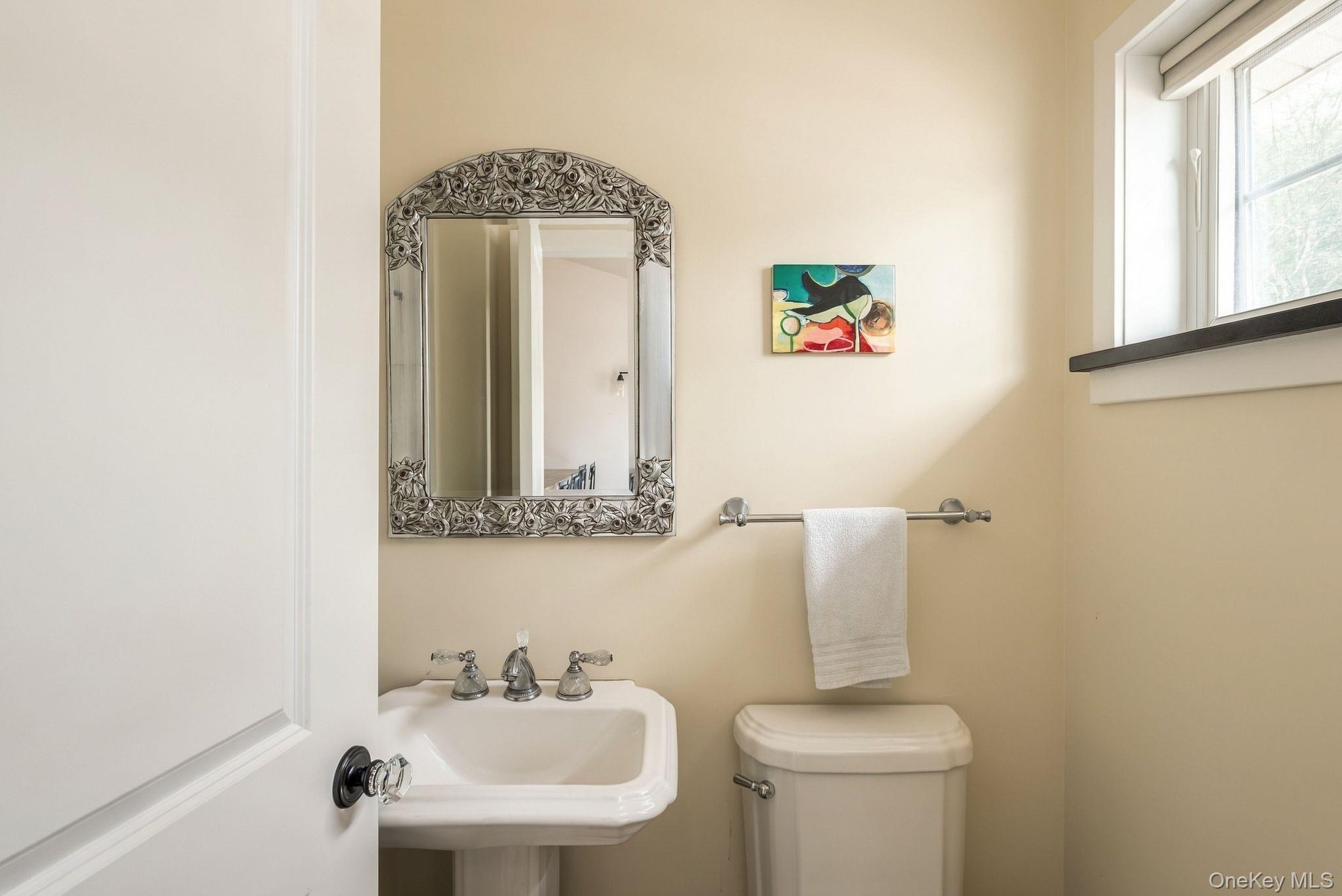 9 N Jefferson Avenue Property Photo 16