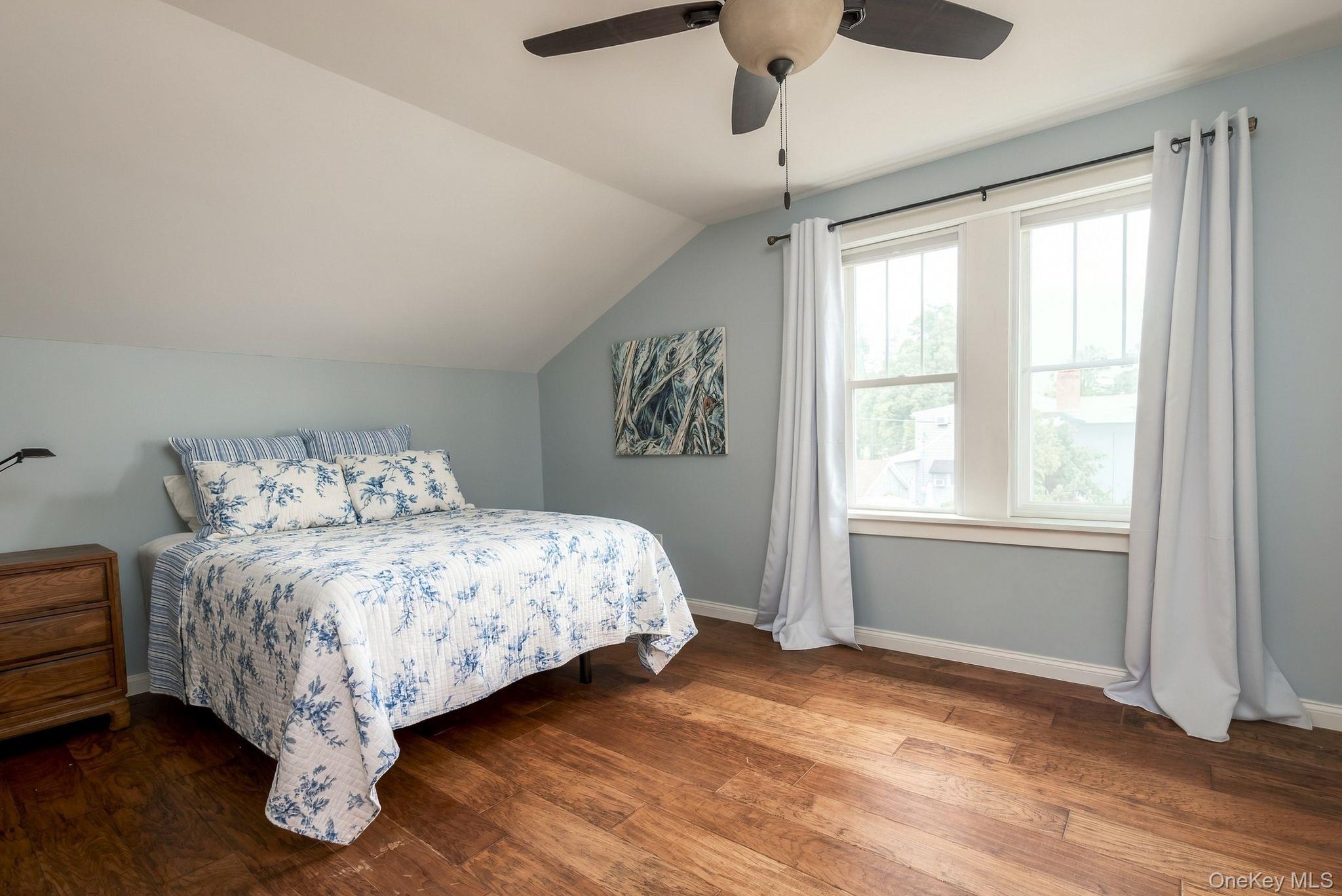 9 N Jefferson Avenue Property Photo 20