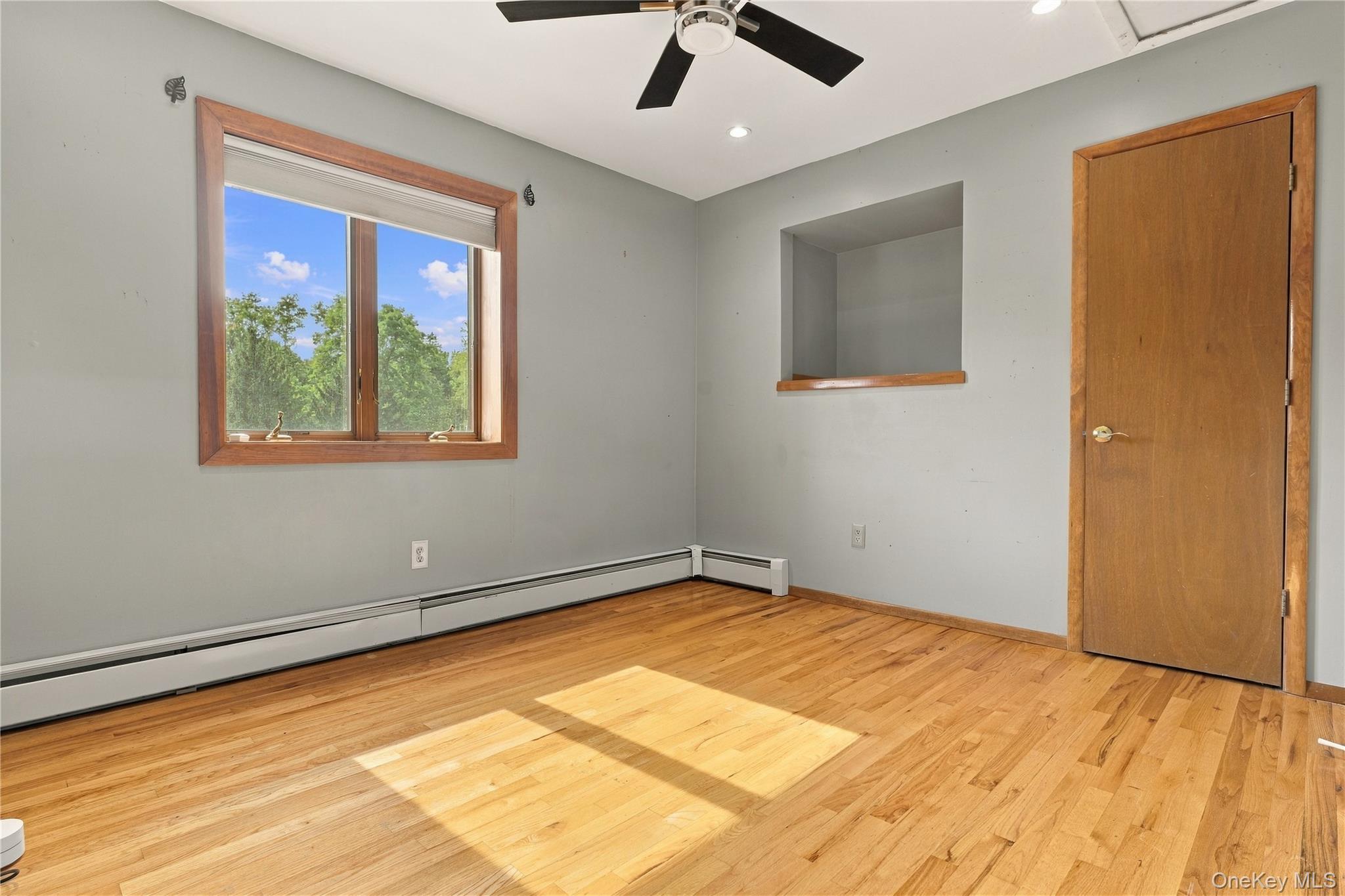 6 Flower Road Property Photo 19