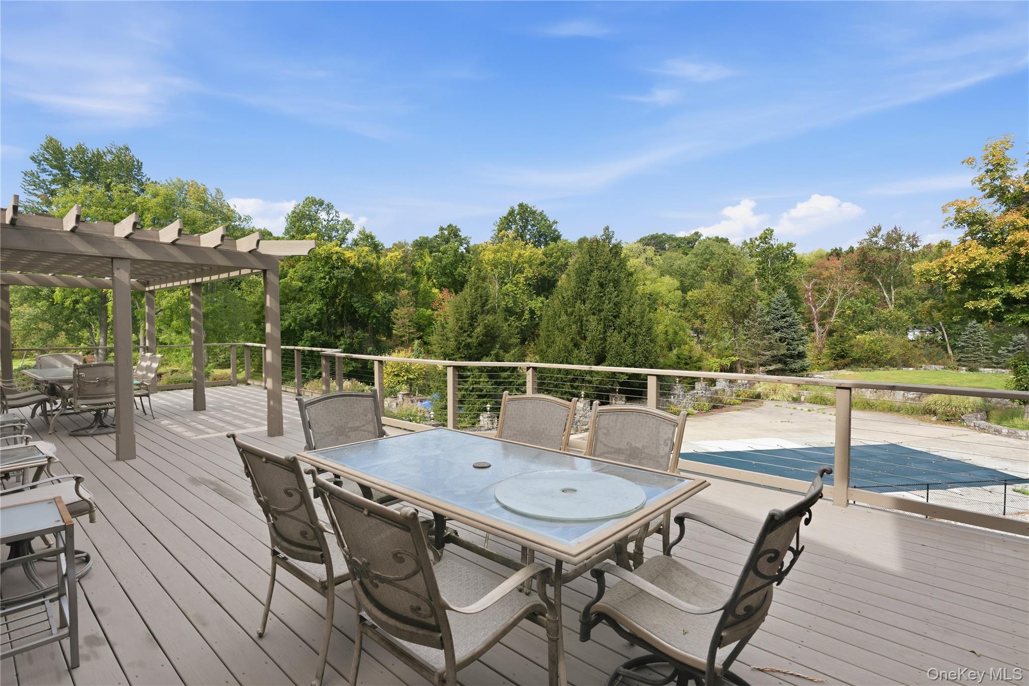 6 Flower Road Property Photo 28