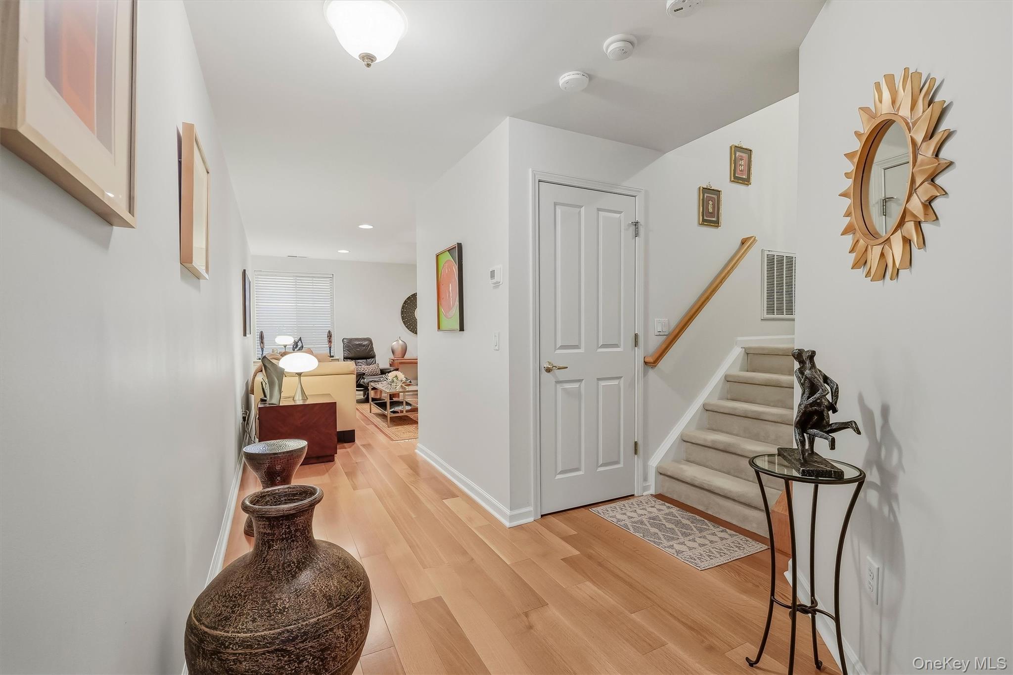 146 Underhill Lane Property Photo 3