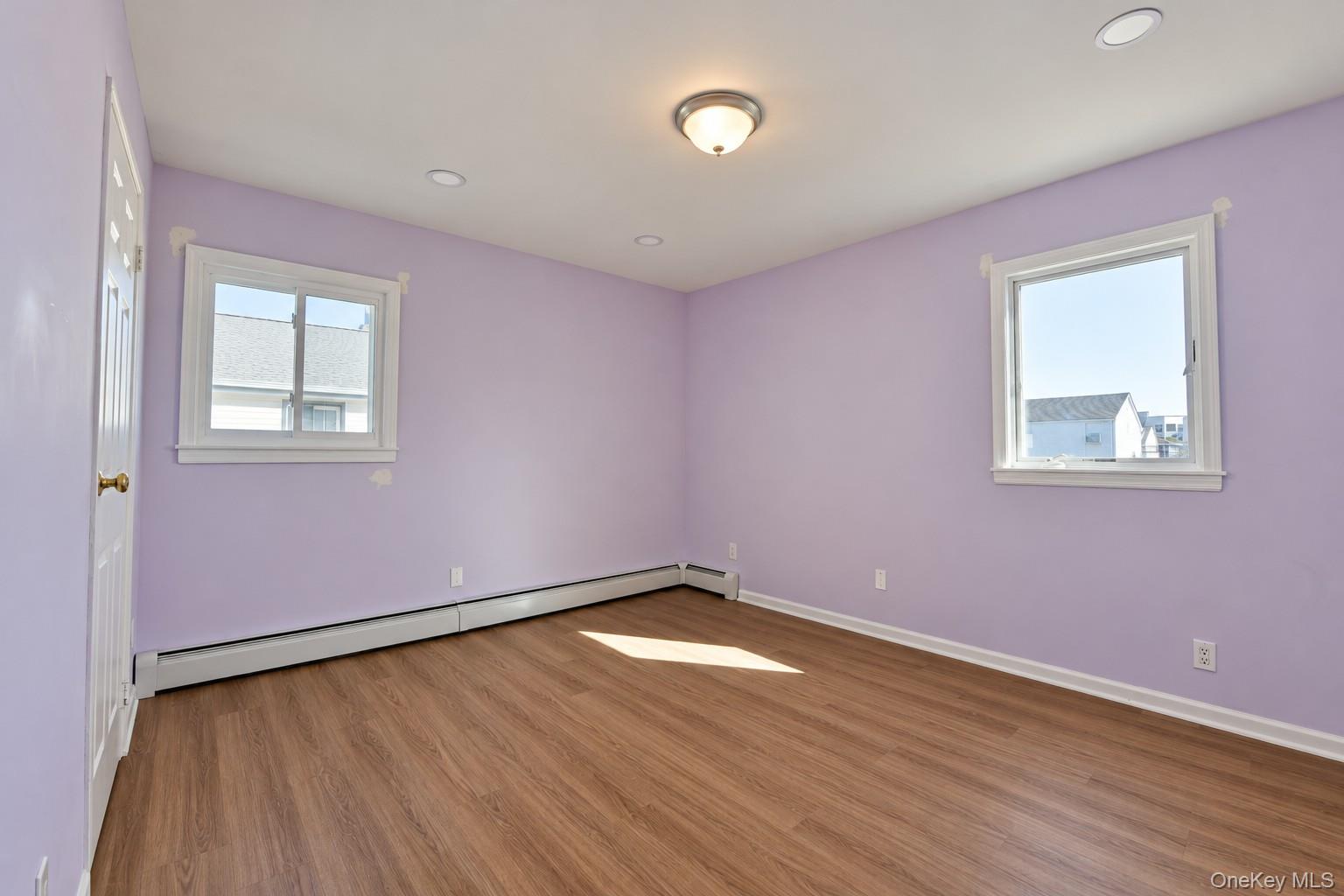 925 S Long Beach Avenue Property Photo 9